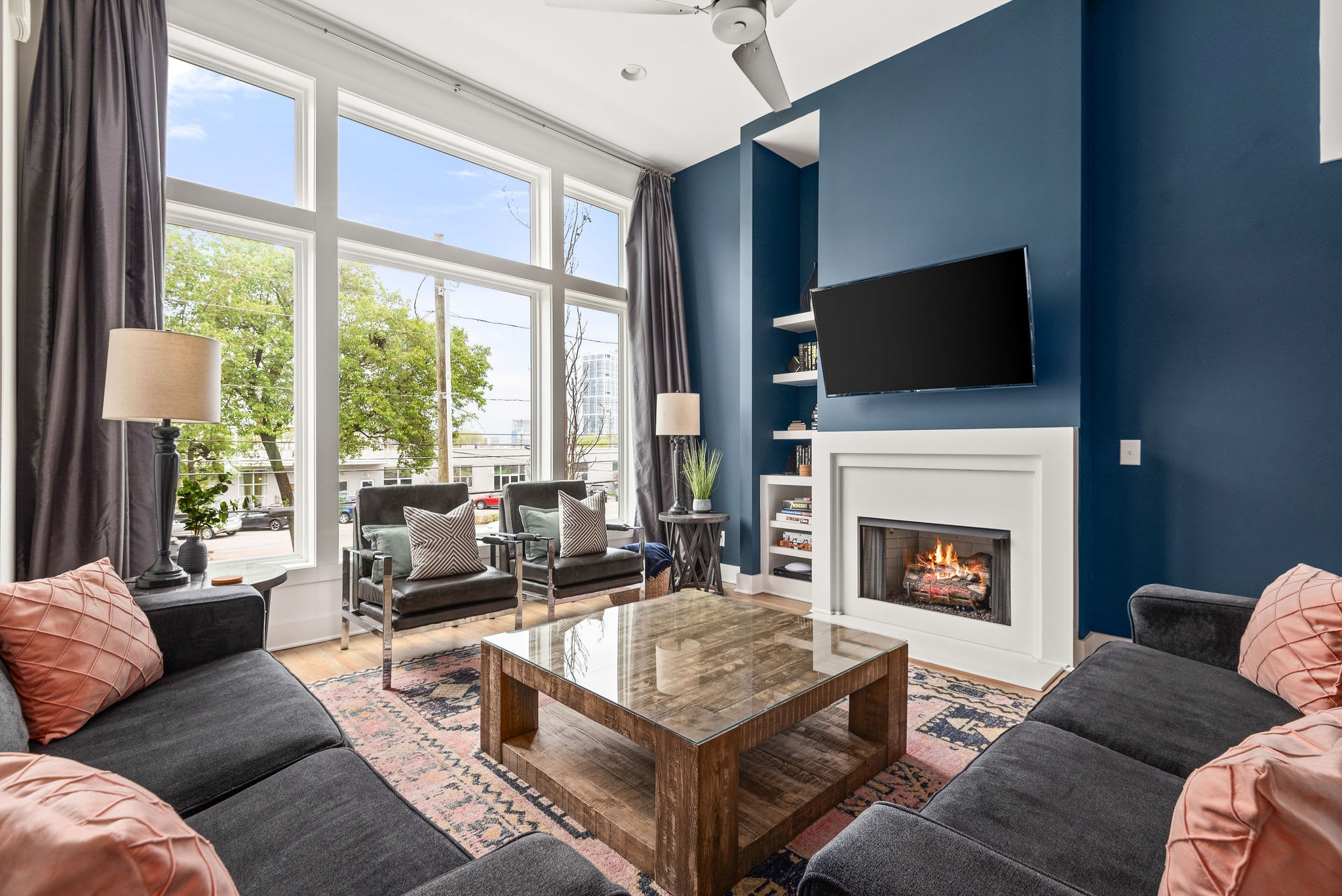 House Gulch Nashville: Luxury 4-Bedroom House with Balcony, Nashville