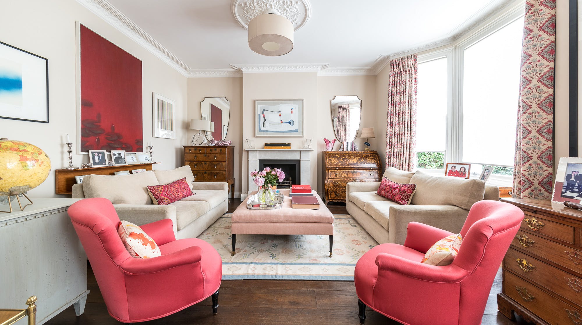 House Hammersmith WhiteCity: Elegant 4-Bedroom Townhouse with Tennis Court, White City London