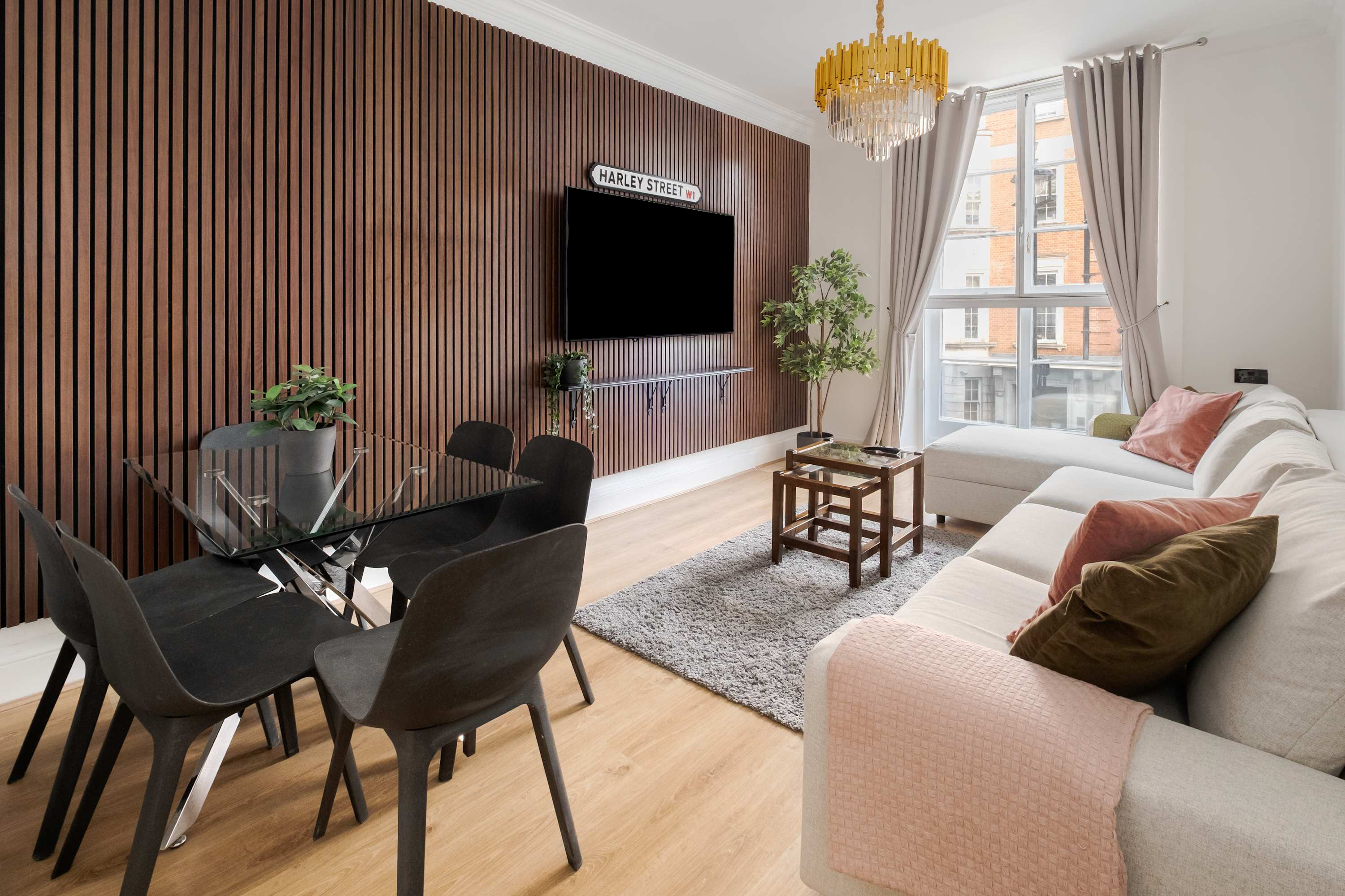 House Harley Marylebone: Chic 2-Bedroom Apartment Ideal for Families, Marylebone