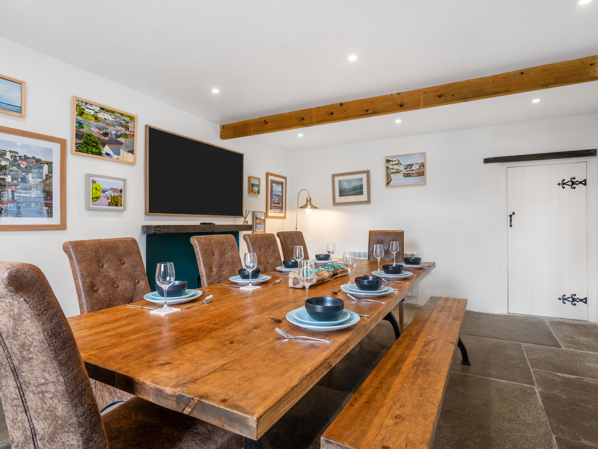 House Hendra Mevagissey: Magnificent 8-Bedroom Period House for Large Groups in Historic Cornwall Fishing Village