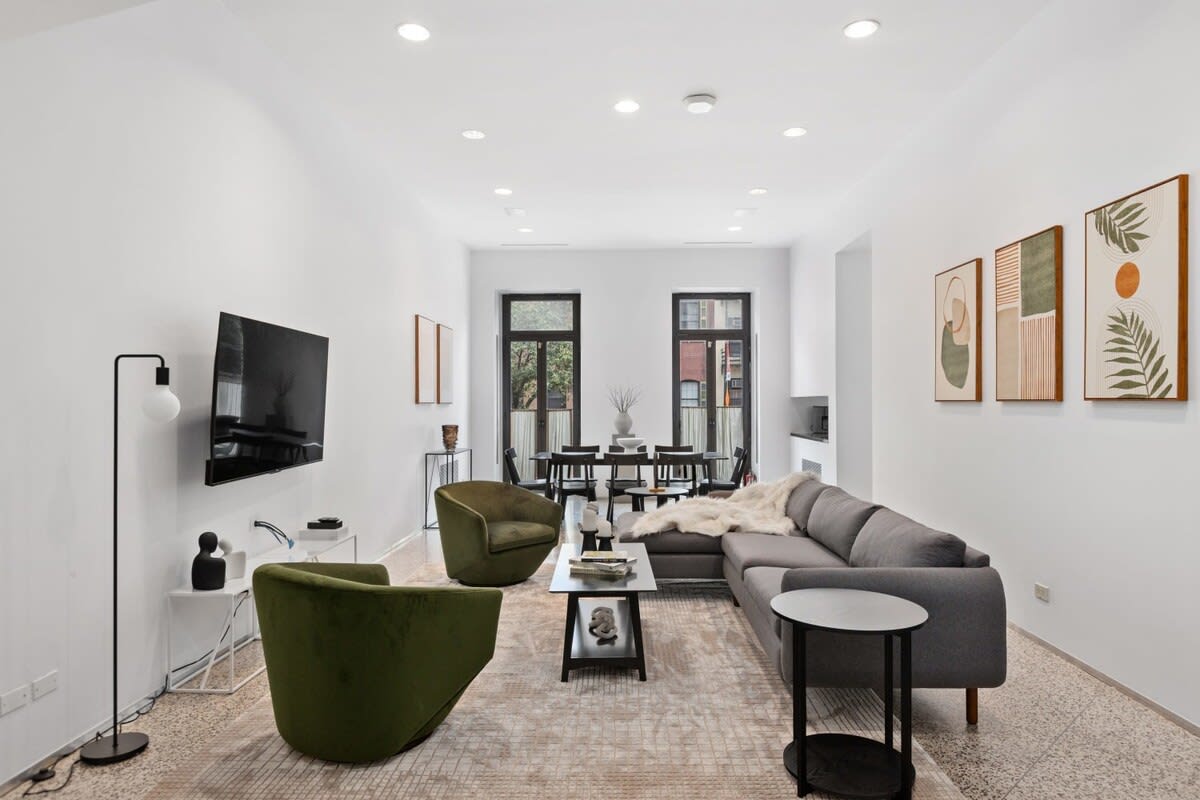 House Highline Meatpacking: Elegant 3-Bedroom Apartment with Garden, Meatpacking District