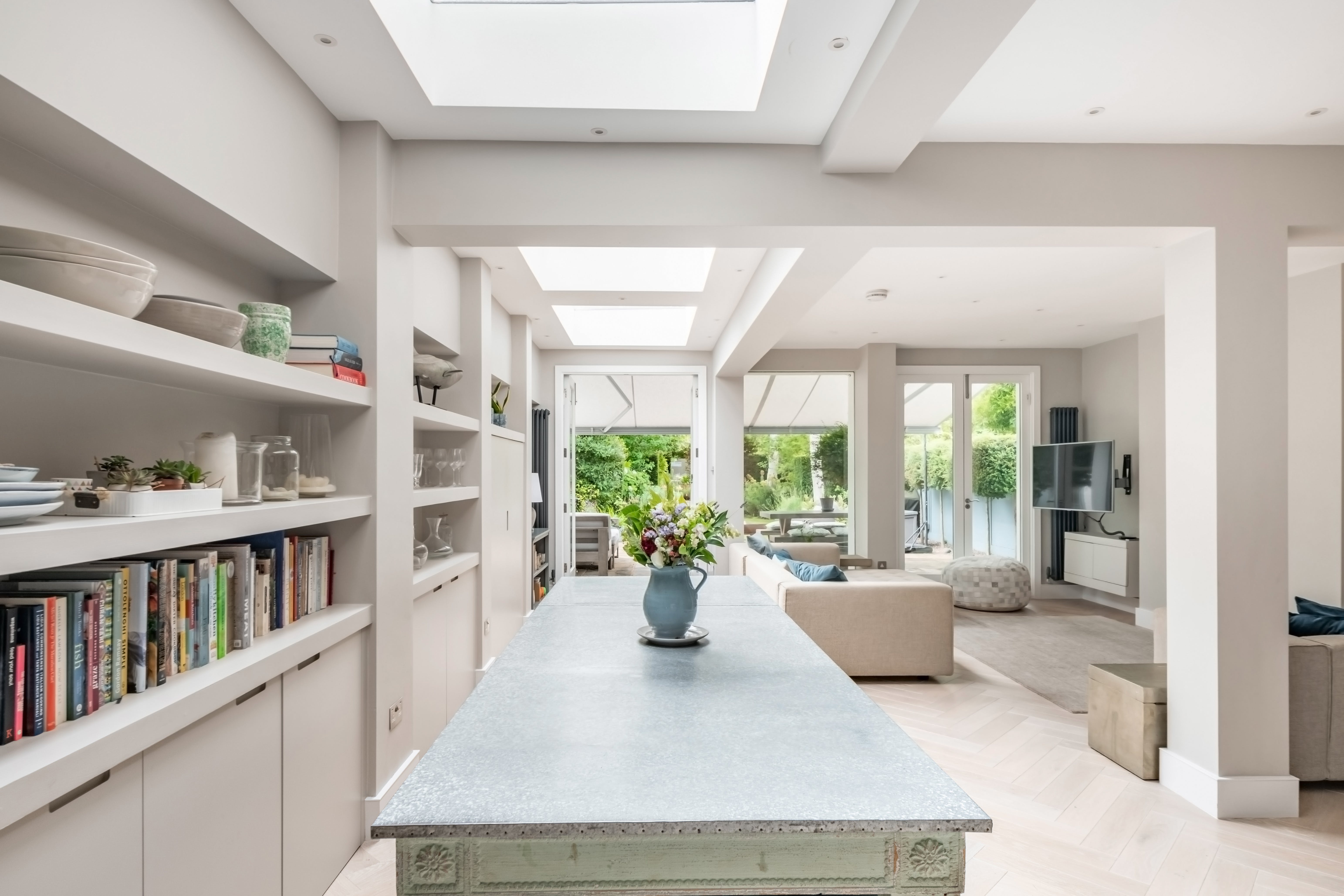House Hogarth Chiswick: Luxury 4-Bedroom Townhouse with Rooftop Terrace, Chiswick