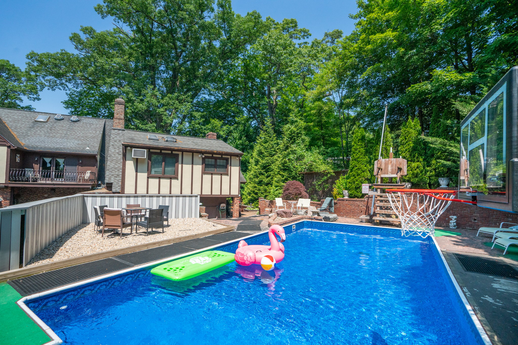 House Hudson Ossining: Luxury 5-Bedroom Apartment with Seaview and Pool, Westchester County