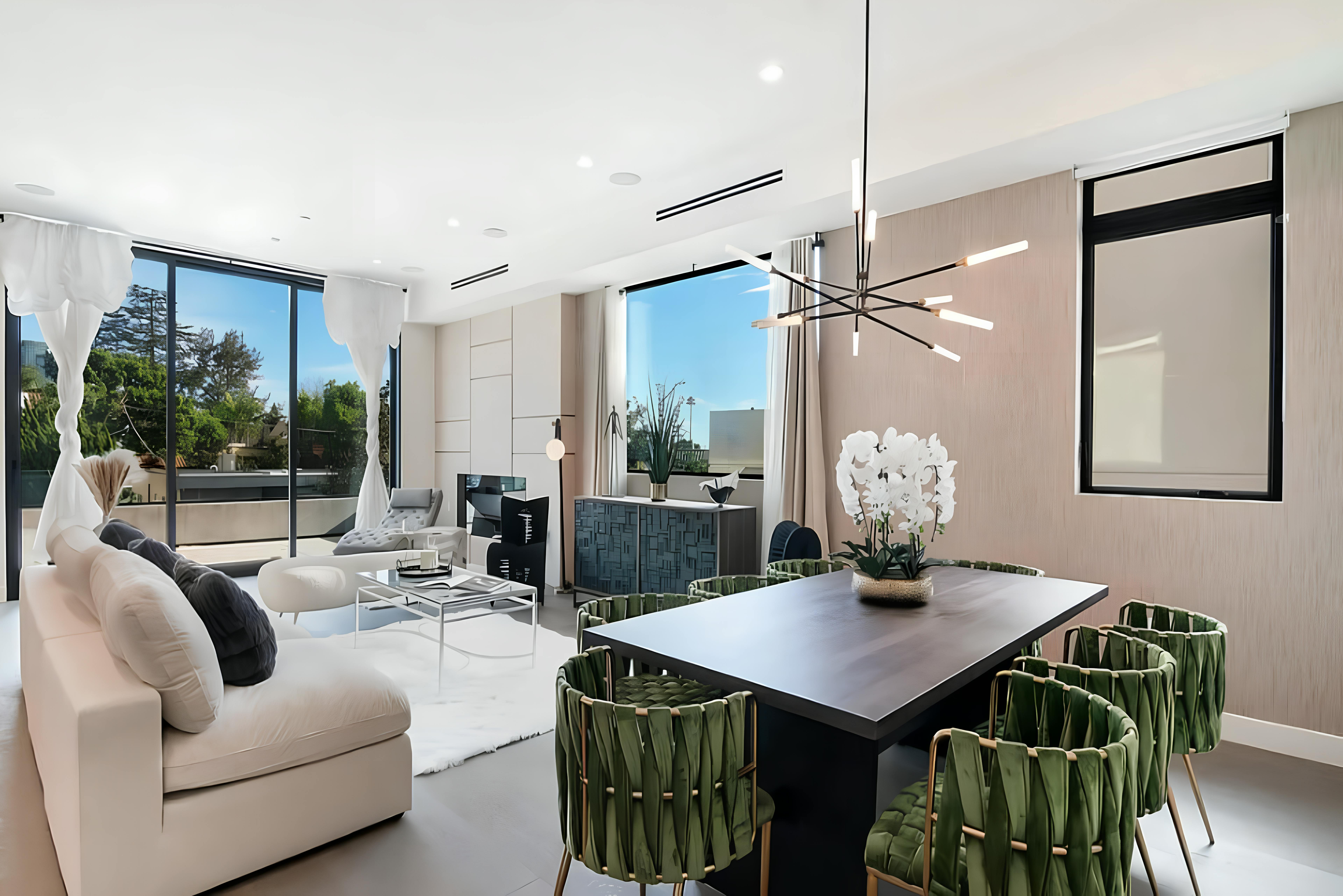 House Jacaranda Westwood: Elegant 3-Bedroom Luxury House with Air-Con, Westwood