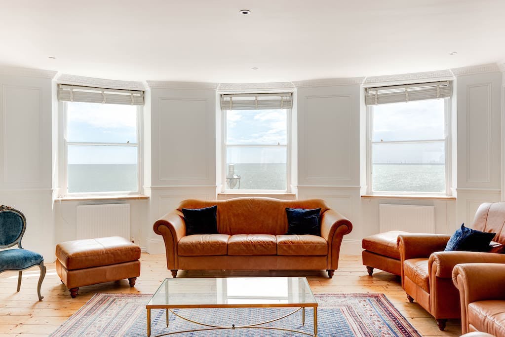 House Kemptown Brighton Brighton 3: 3-Bedroom Luxury Apartment with Sea Views, Brighton and Hove