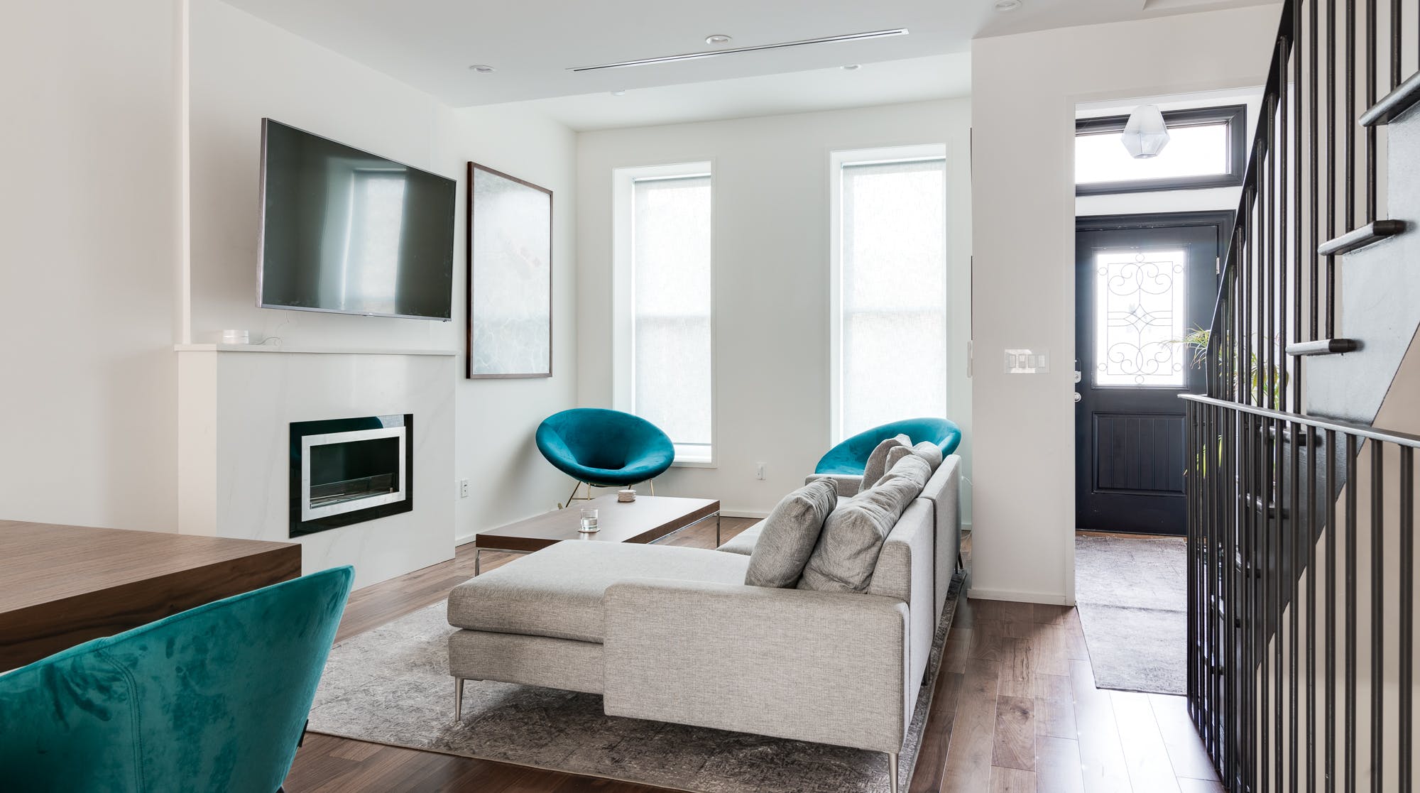 House MacDonough Bed-Stuy: Luxury 4-Bedroom Townhouse with Modern Amenities, Bedford-Stuyvesant
