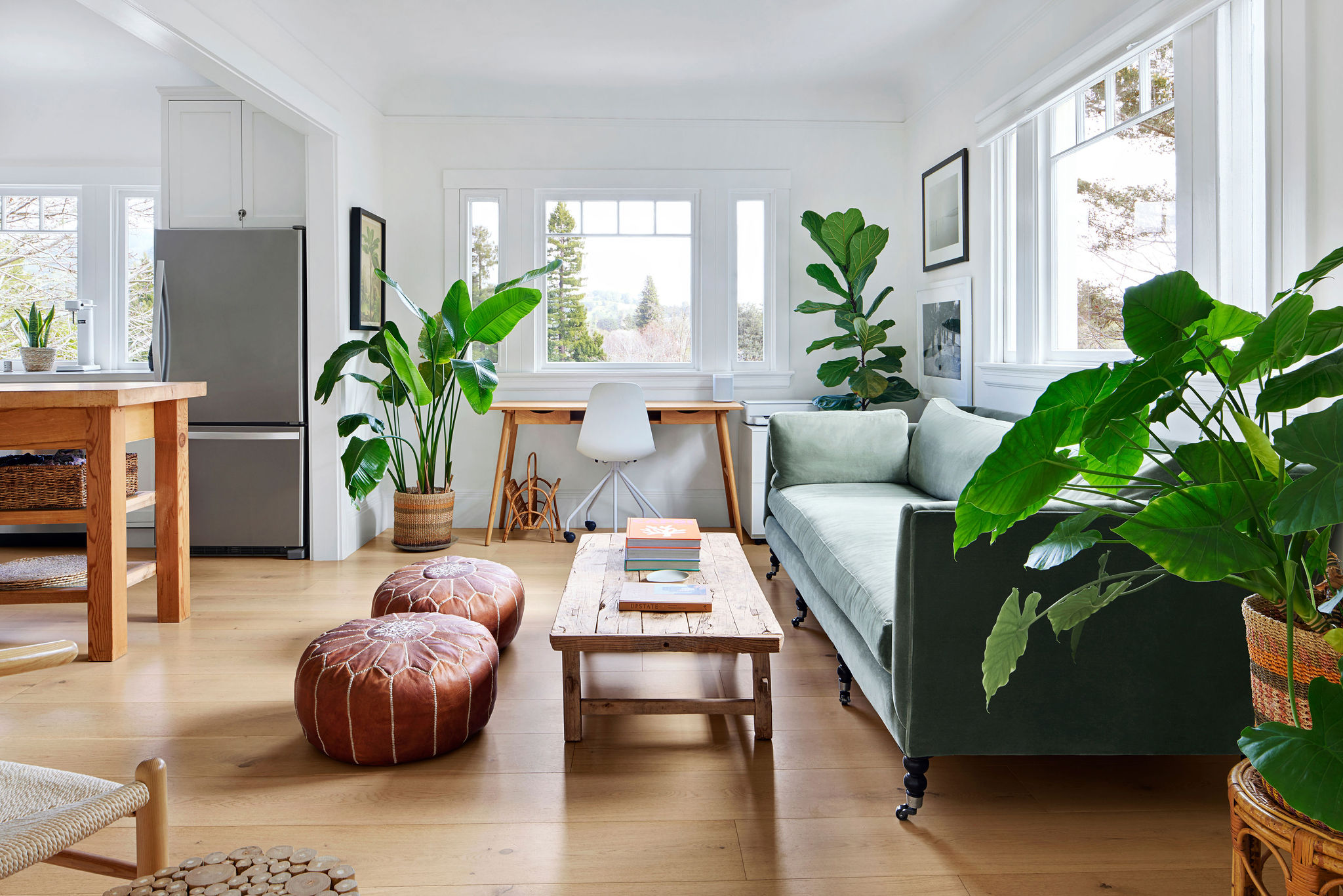 House Madrone North Beach: Luxury 2-Bedroom Villa with Hot Tub and Pool, North Beach