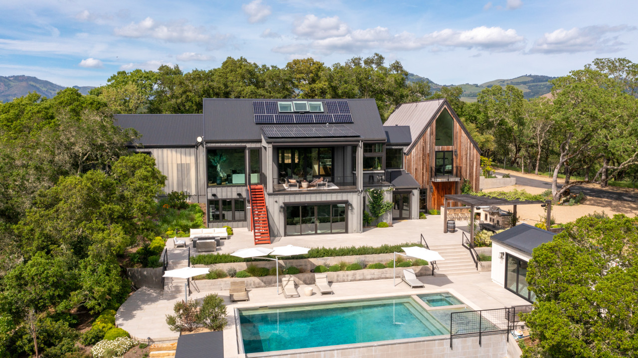 House Madrone Sonoma Wine Country: Luxury 3-Bedroom Villa with Private Pool and Hot Tub, Sonoma County