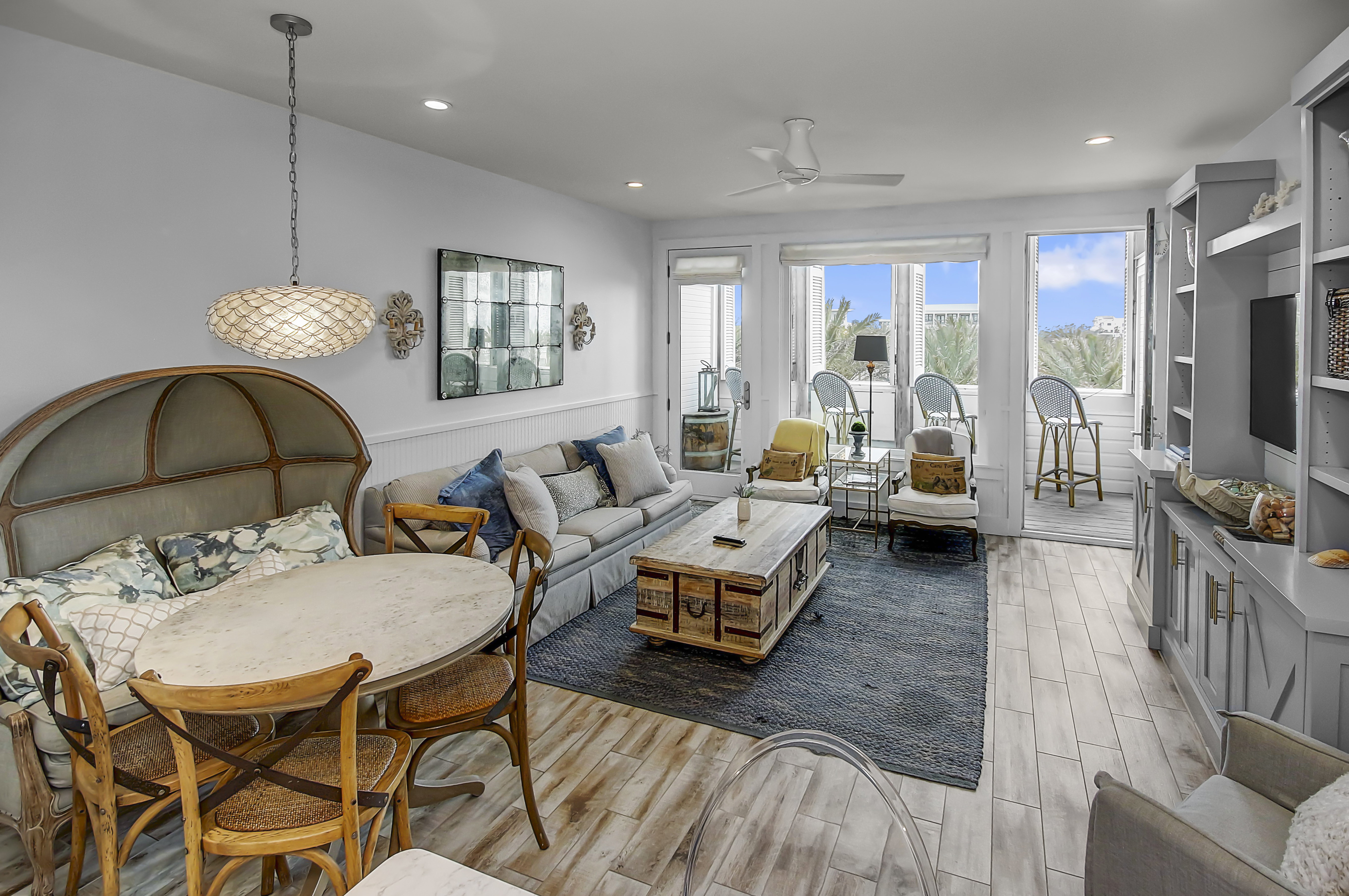 House Magnolia Seacrest: Luxury 2-Bedroom Villa with Seaview and Tennis Court, Walton County