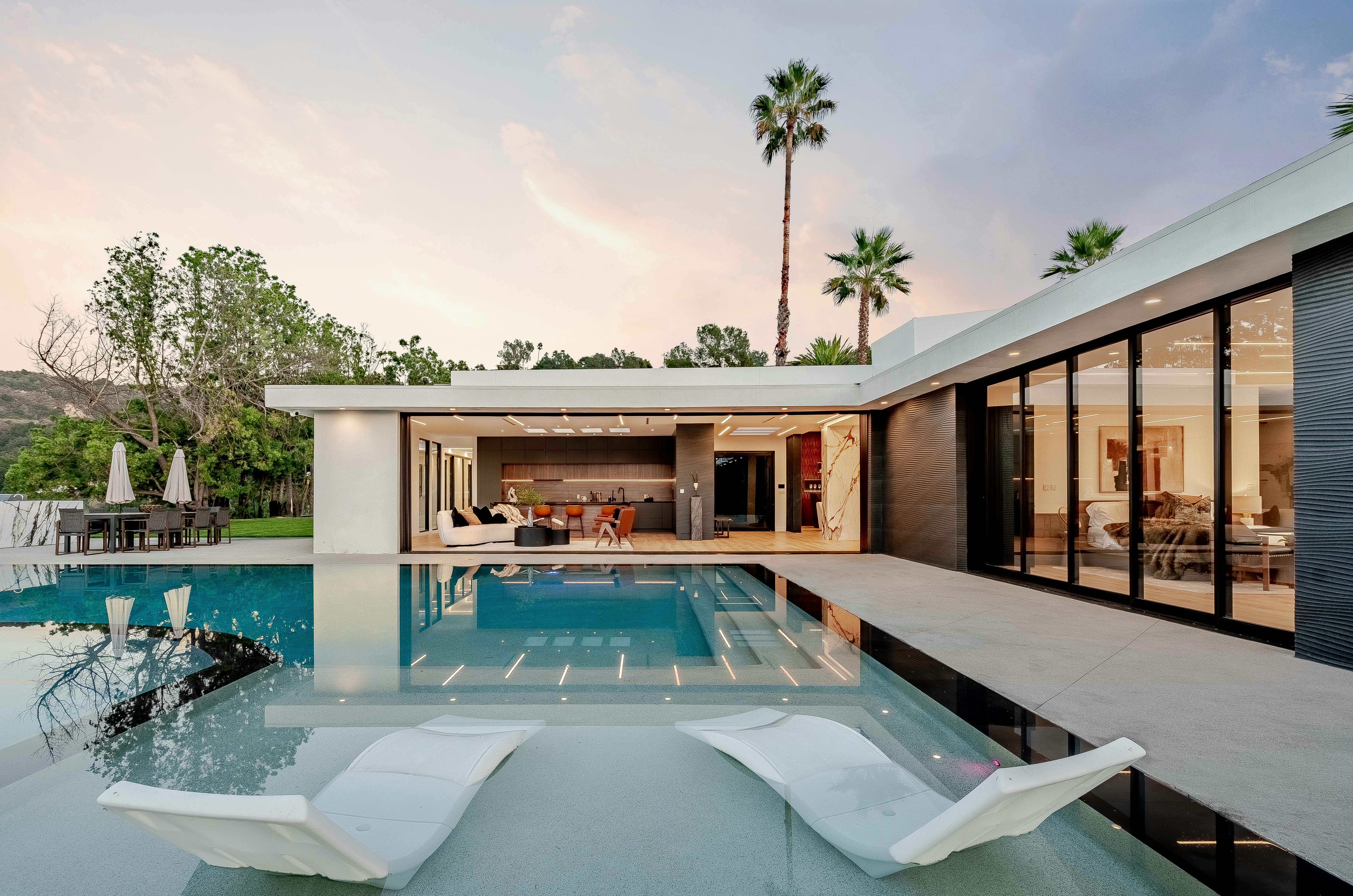 House Mulholland Hollywood Hollywood Hills: Luxury 3-Bedroom Villa with Pool and Hot Tub, Hollywood Hills