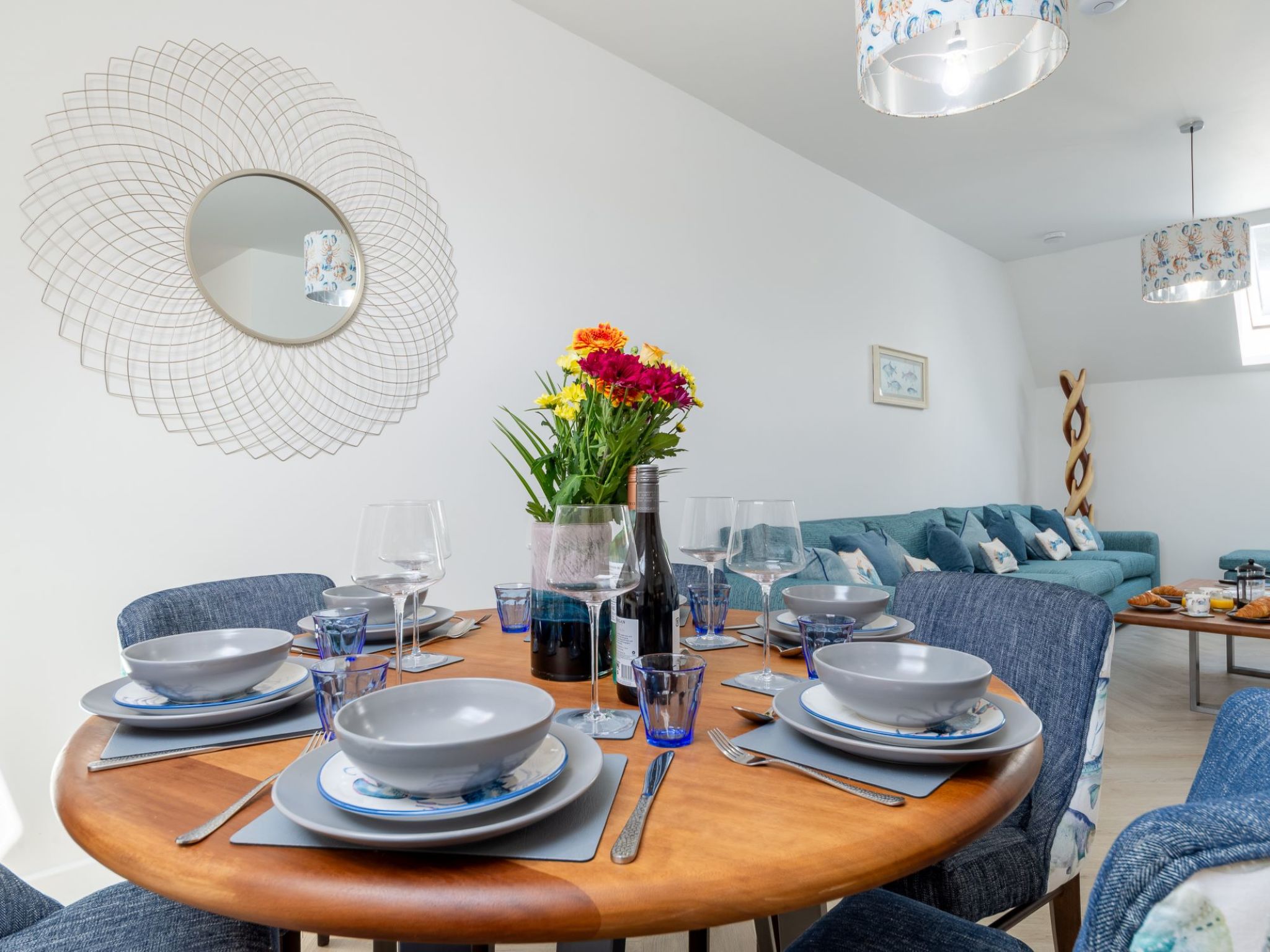 House Pentire Newquay: Boutique 3-Bedroom House with Private Hot Tub in Central Newquay Cornwall