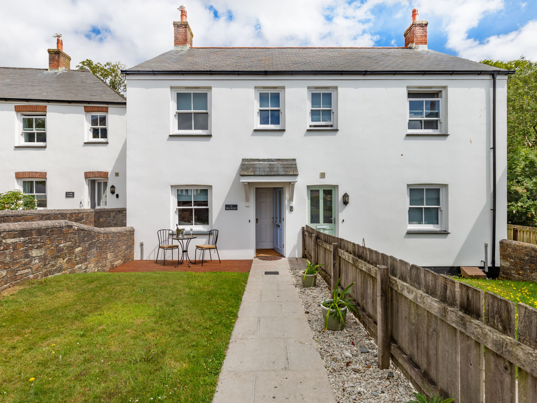 House Porthpean Charlestown: Stunning 5-Bedroom Luxury House for 10 Guests Near Historic Harbor in Cornwall