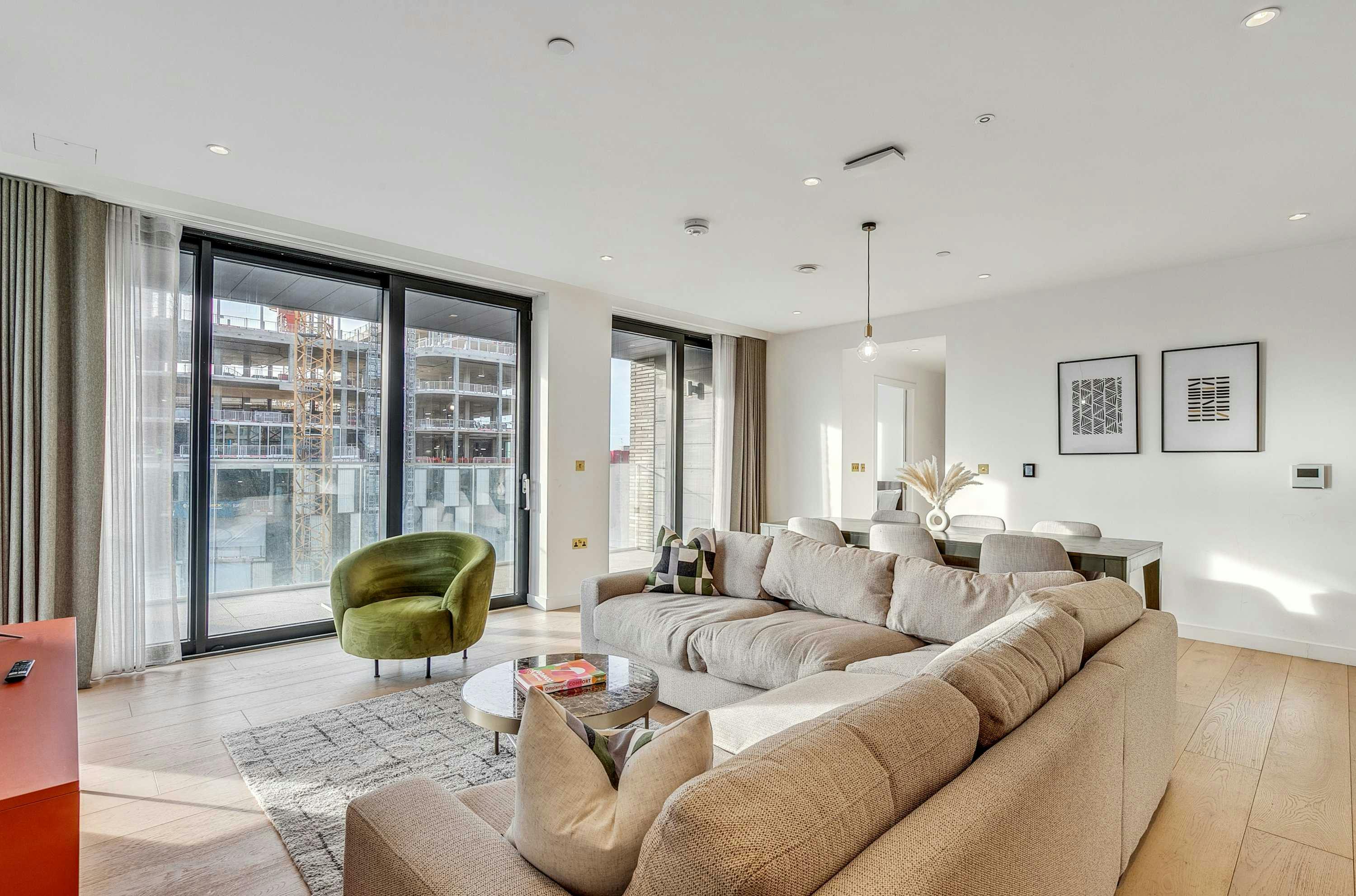 House Regent Kings Cross: Spacious 3-Bedroom Apartment with Gym Access, Kings Cross