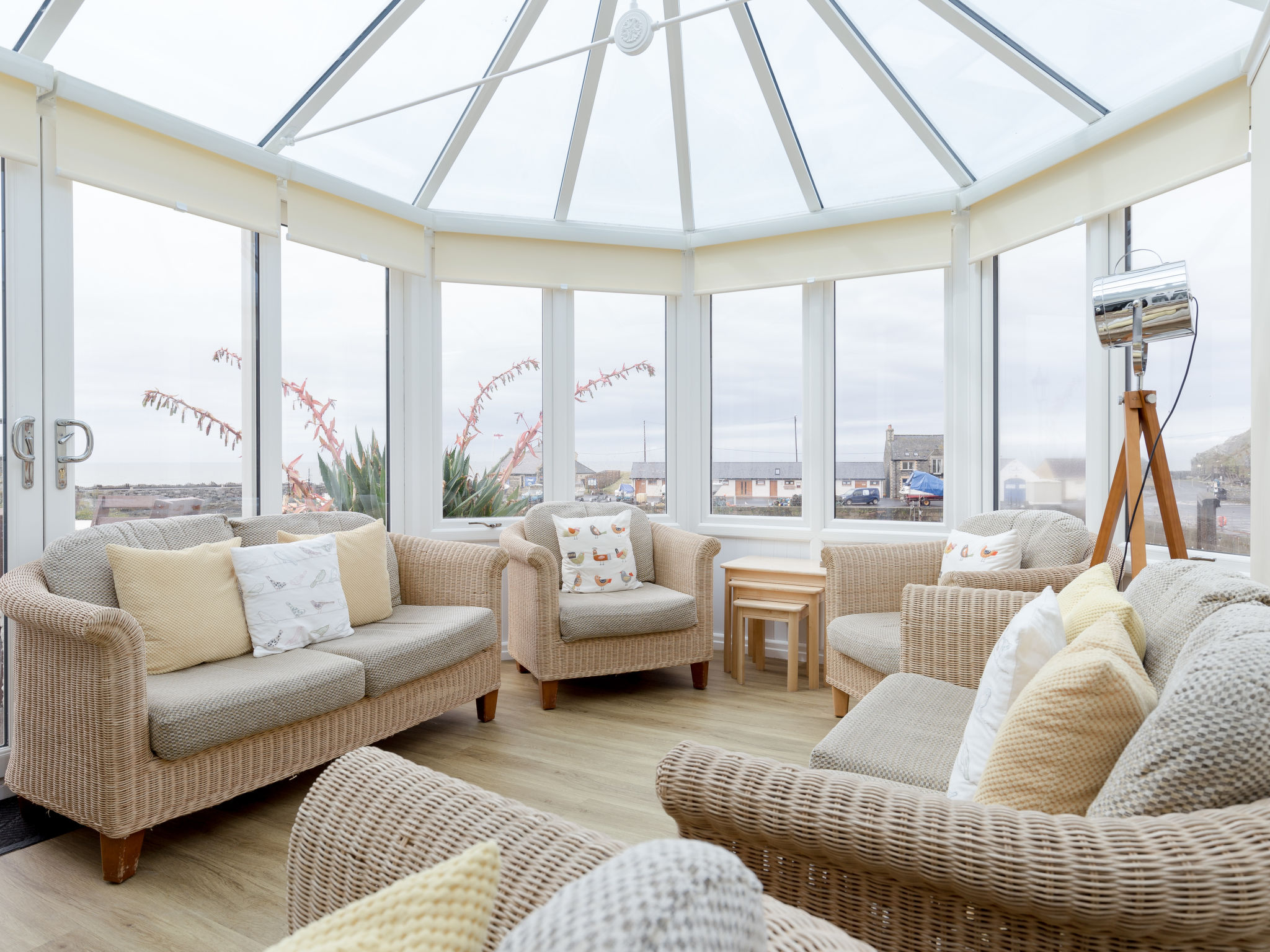 House Rhinns Portpatrick: Spectacular 8-Bedroom Luxury House with Sea Views for 16 Guests in Scotland