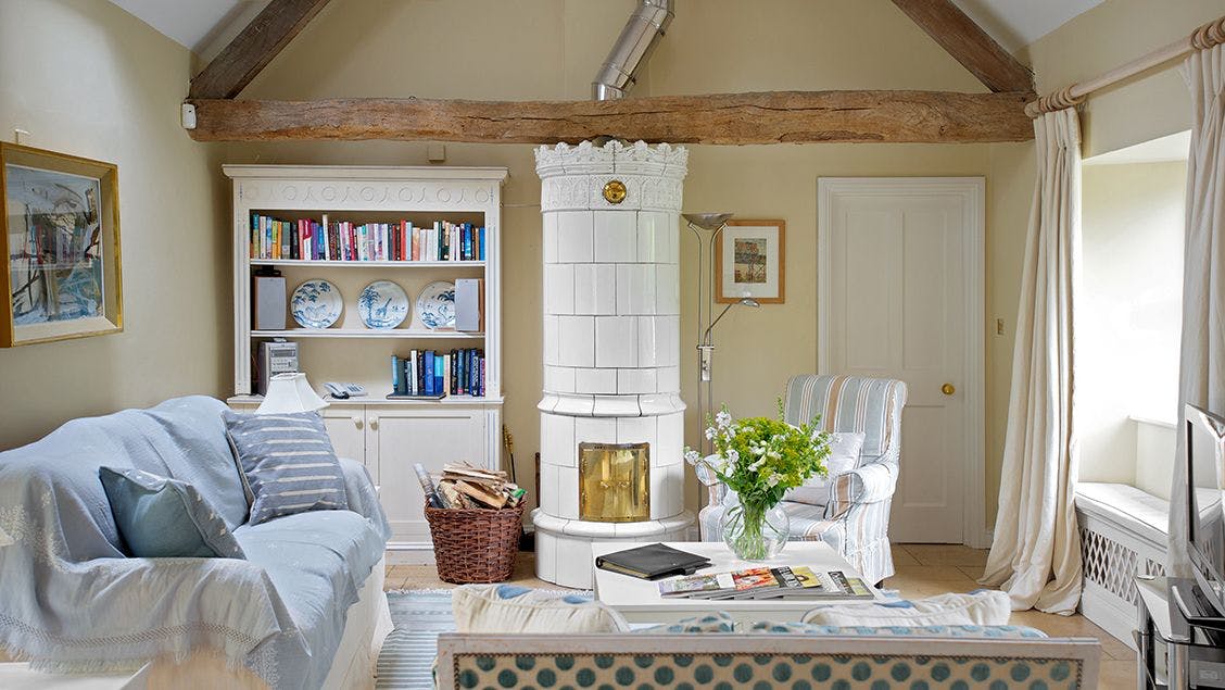 House Rollright ChippingNorton: Charming 3-Bedroom House with Hot Tub and Pool, Chipping Norton