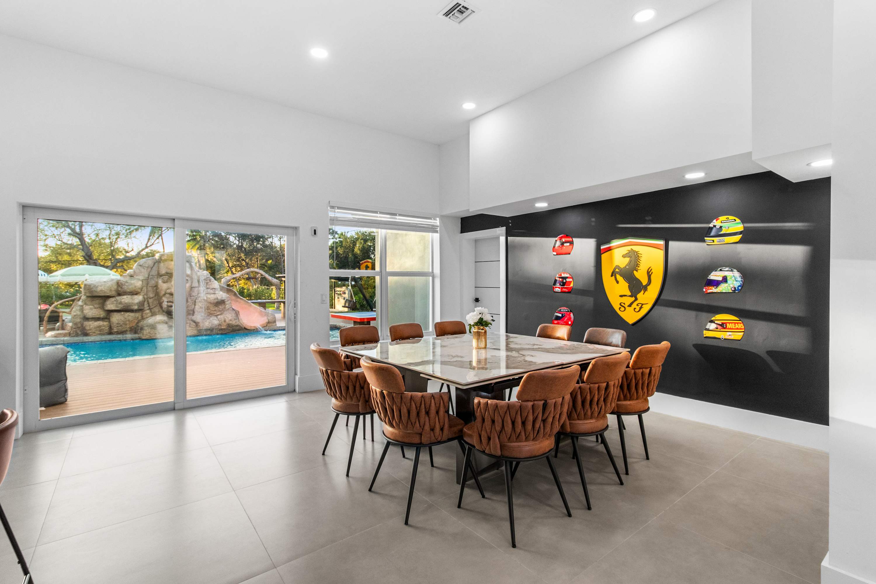 House Sabal Surfside Surfside: Luxury 6-Bedroom Villa with Private Racetrack, Surfside