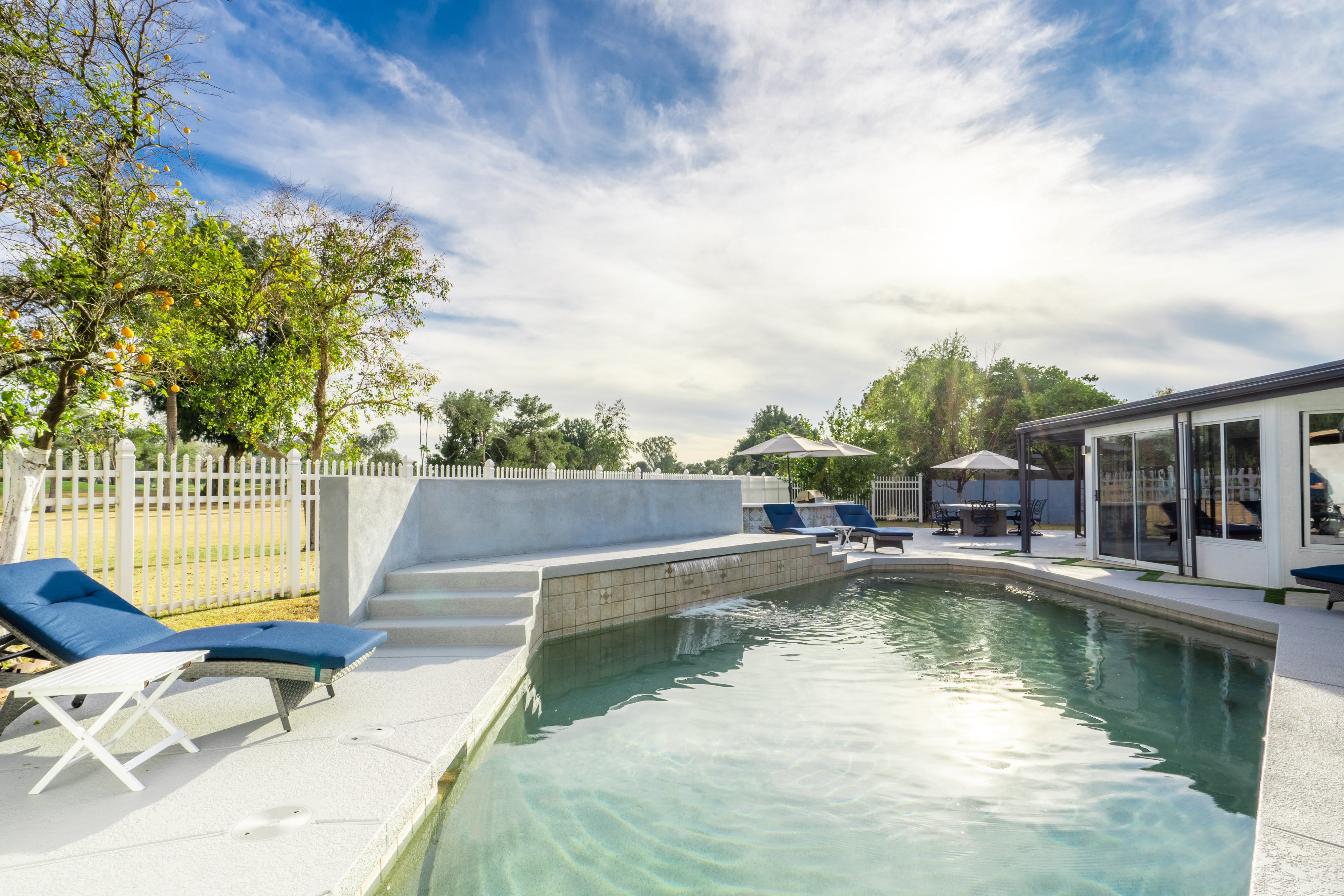 House Saguaro Scottsdale: Luxury 6-Bedroom House with Pool and Golf Access, Scottsdale