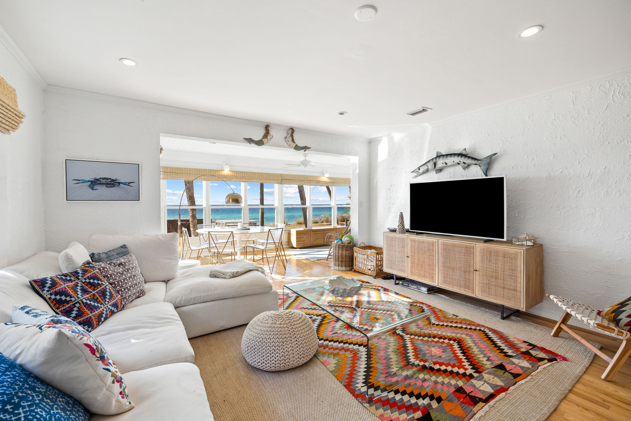 House Seagrove Walton Florida: Luxury 3-Bedroom Beachfront Villa with Seaview, Walton County