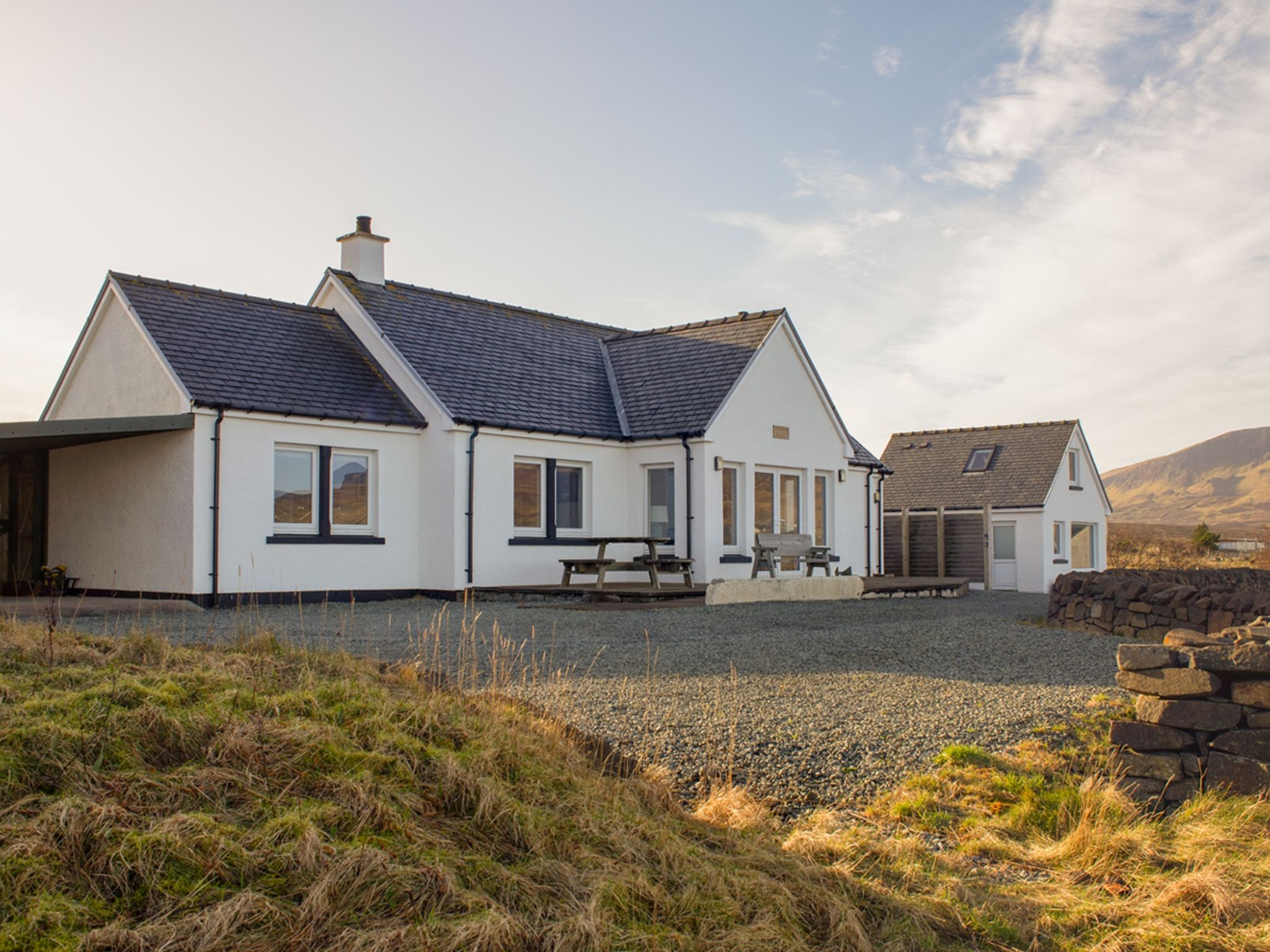 House Sgurr Staffin: Spectacular 3-Bedroom Detached Holiday Cottage with Stunning Sea Views and Garden in North Skye Scotland