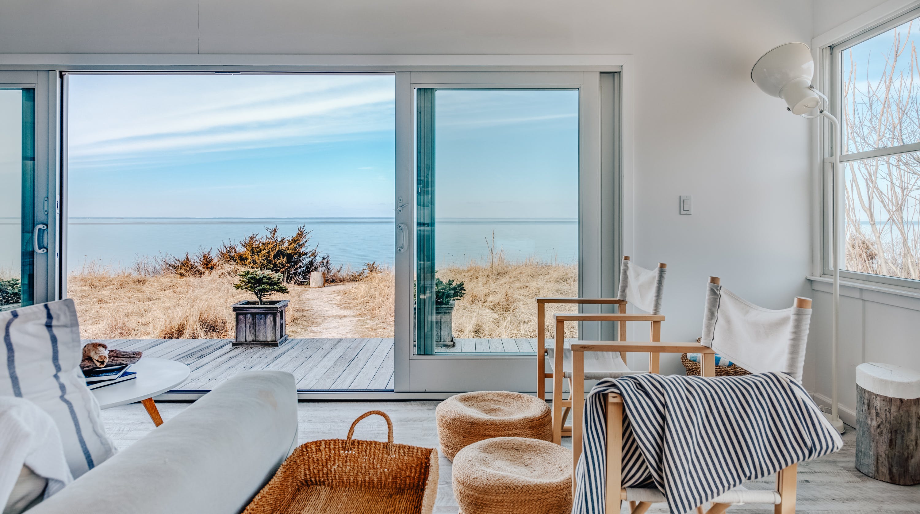 House Shinnecock Hampton: Charming 2-Bedroom Apartment with Seaview, Hampton Bays