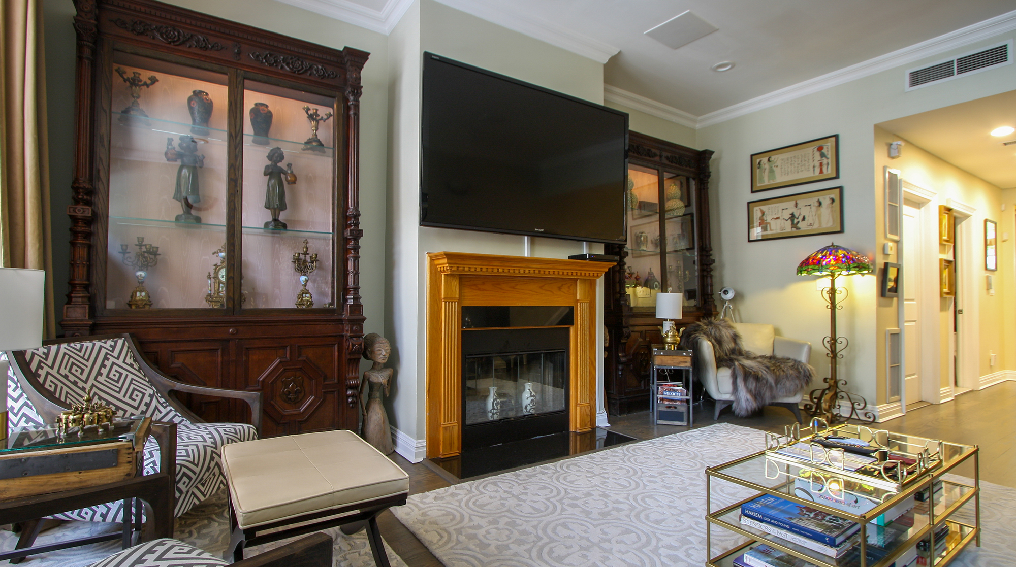 House Striver’s Harlem: Luxury 3-Bedroom Townhouse with Private Terrace, Harlem