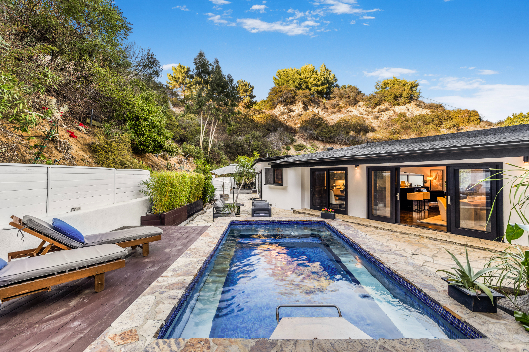 House Sycamore Blue BeverlyHills: Luxury 3-Bedroom Villa with Pool, Beverly Hills