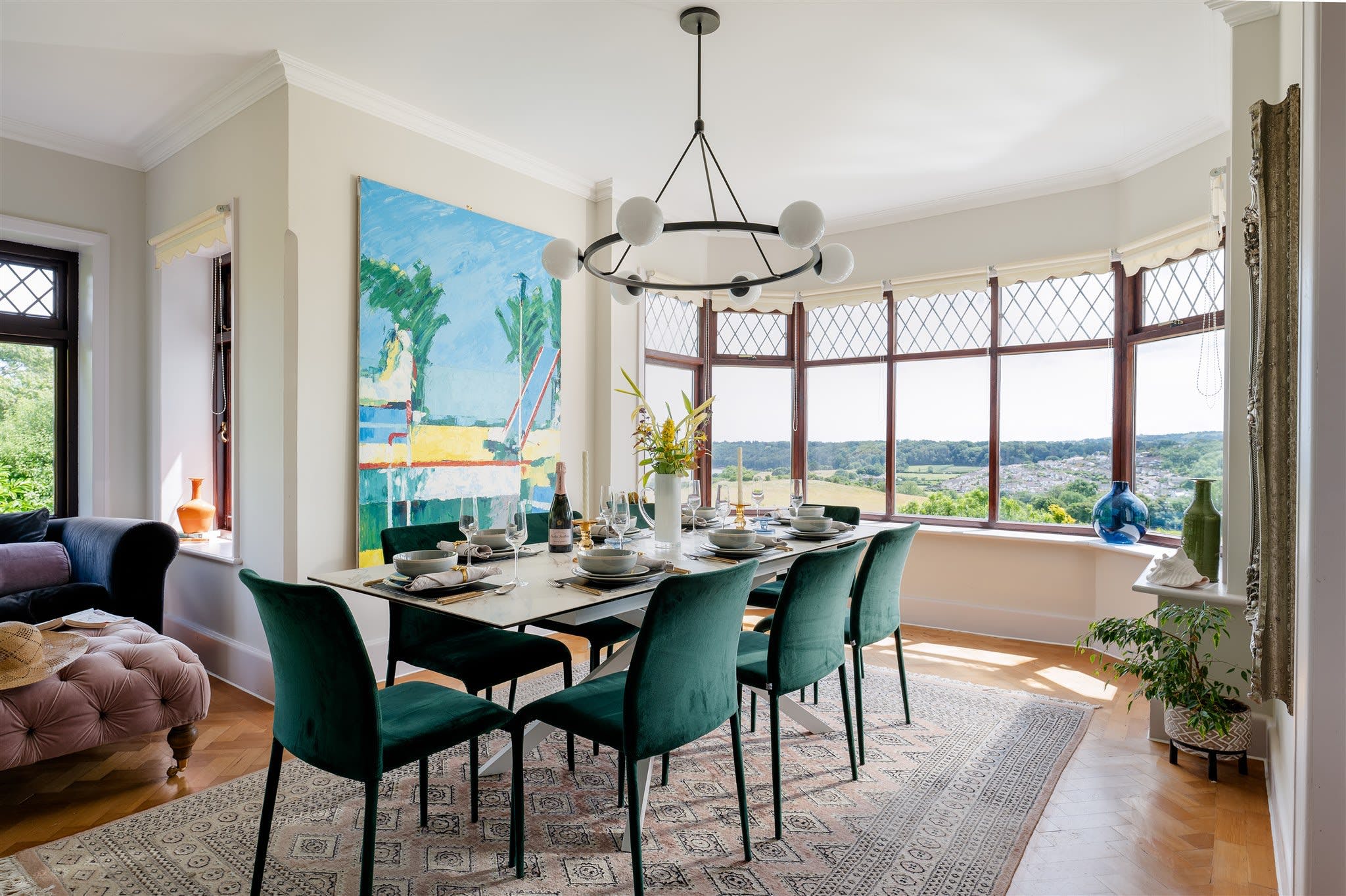 House Torbay Paignton: Spacious 5-Bedroom Luxury Apartment with Seaview and Gym, Paignton