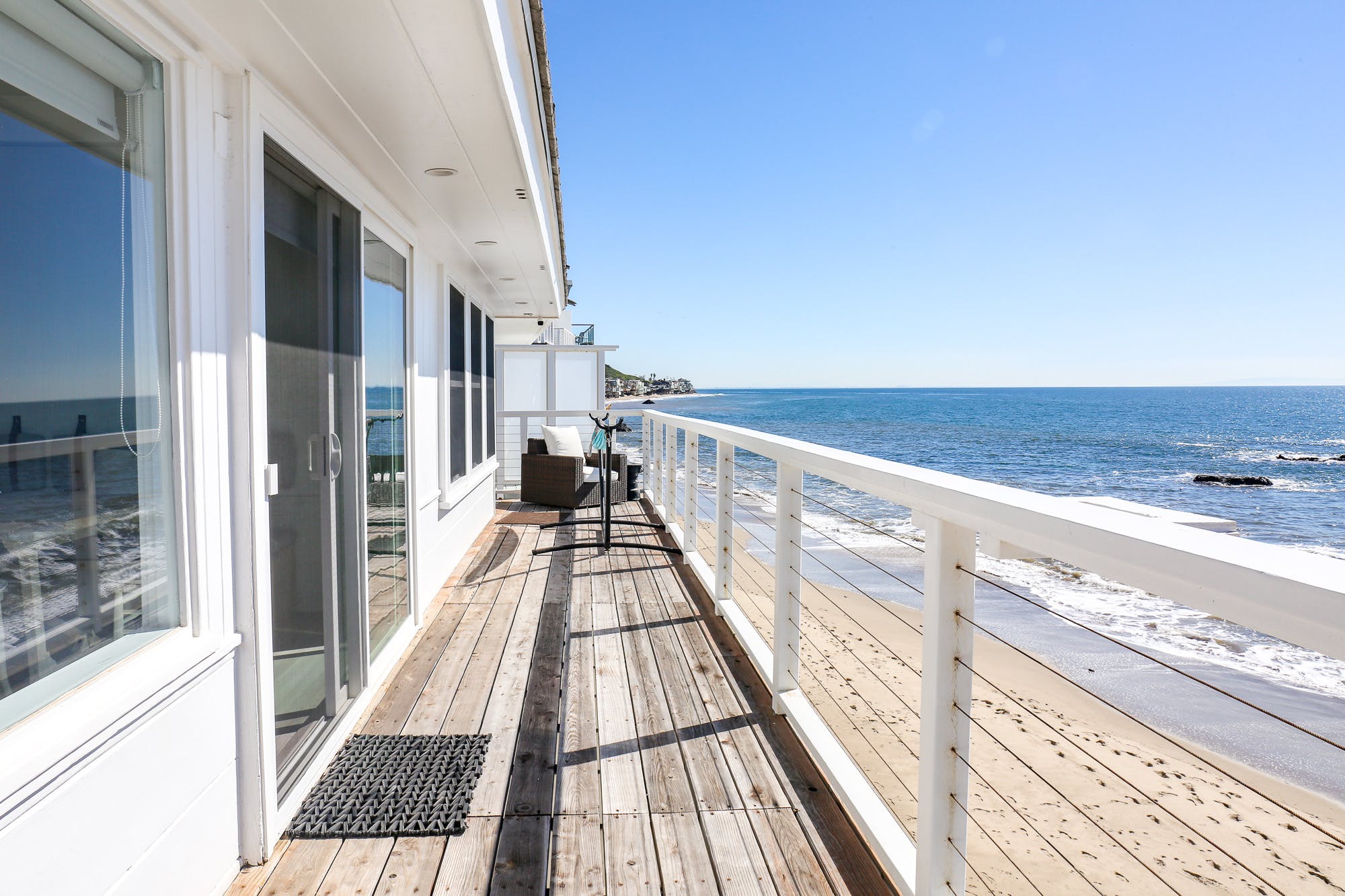 House Zuma Malibu Malibu 13: Luxury 4-Bedroom House with Seaview and Beach Access, Malibu