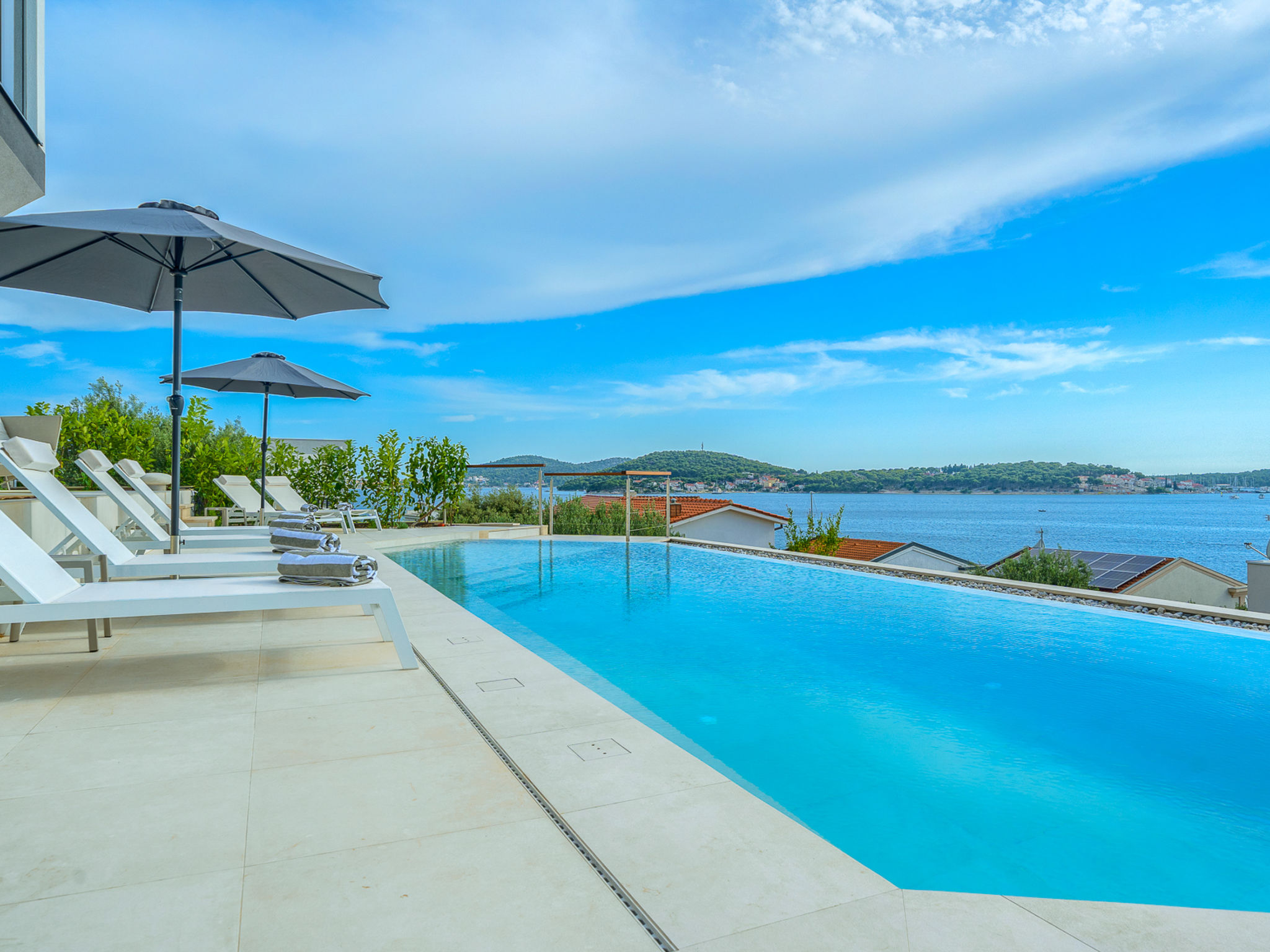 Kuca Brodarica Rogoznica: Spectacular 5-Bedroom Croatian Coastal Villa with Private Pool and Panoramic Adriatic Views