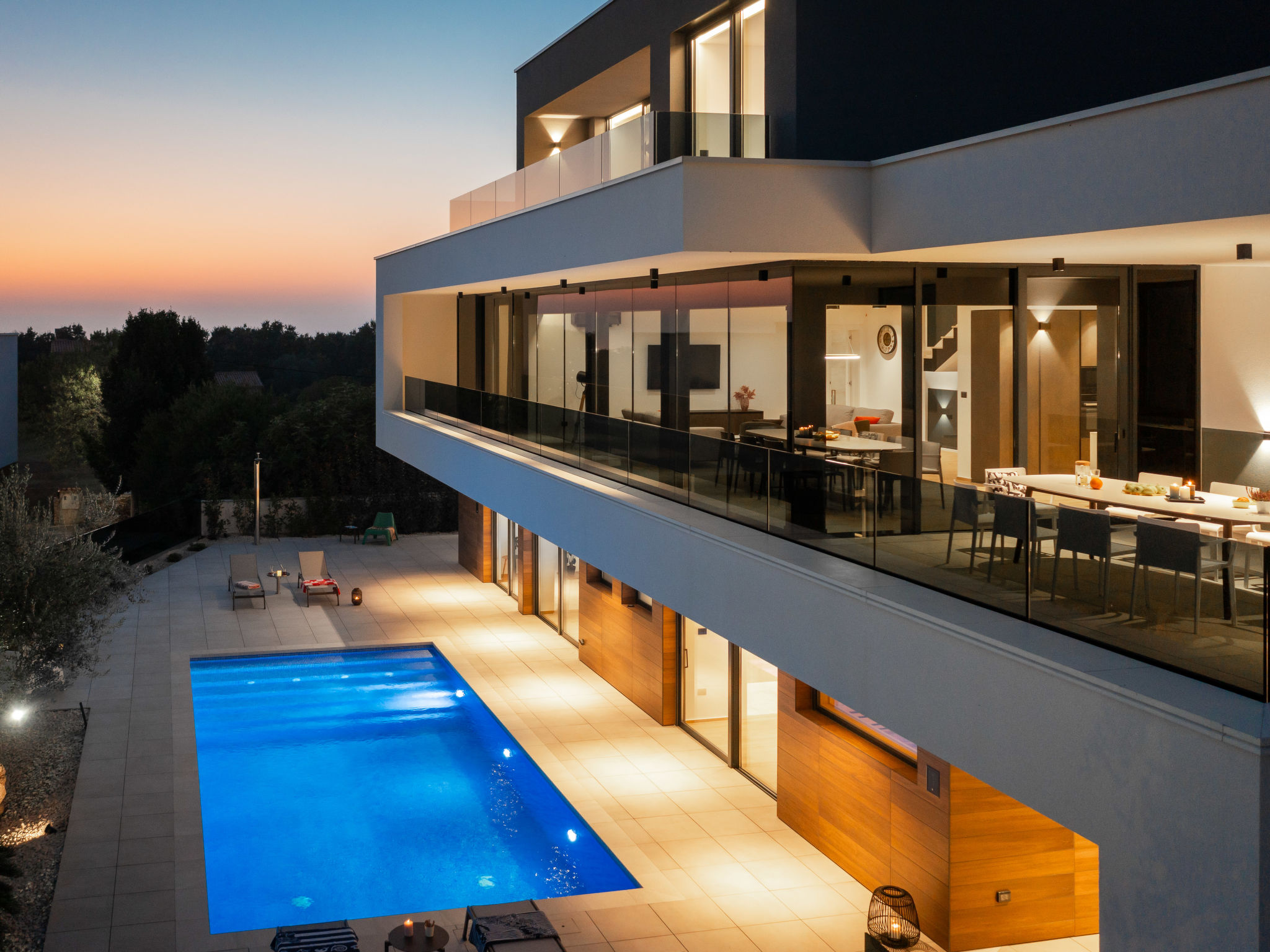 Kuća Bura Vodnjan: Modern 5-Bedroom Villa with Private Pool and Sea Views in Vodnjan near Pula Croatia
