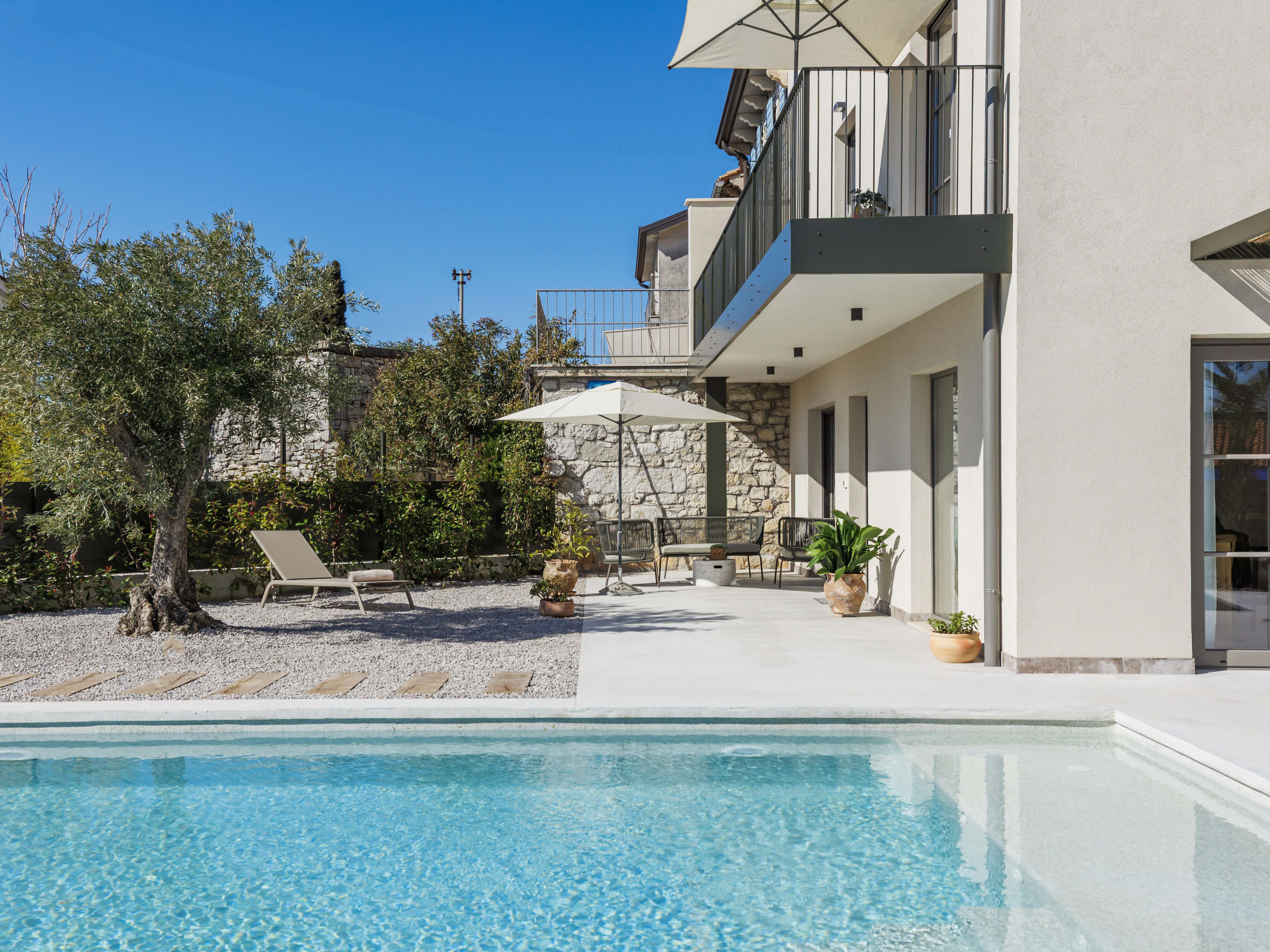 Kuća Dračevac Poreč: Modern 3-Bedroom Villa with Private Pool and Sauna in Beautiful Istrian Countryside