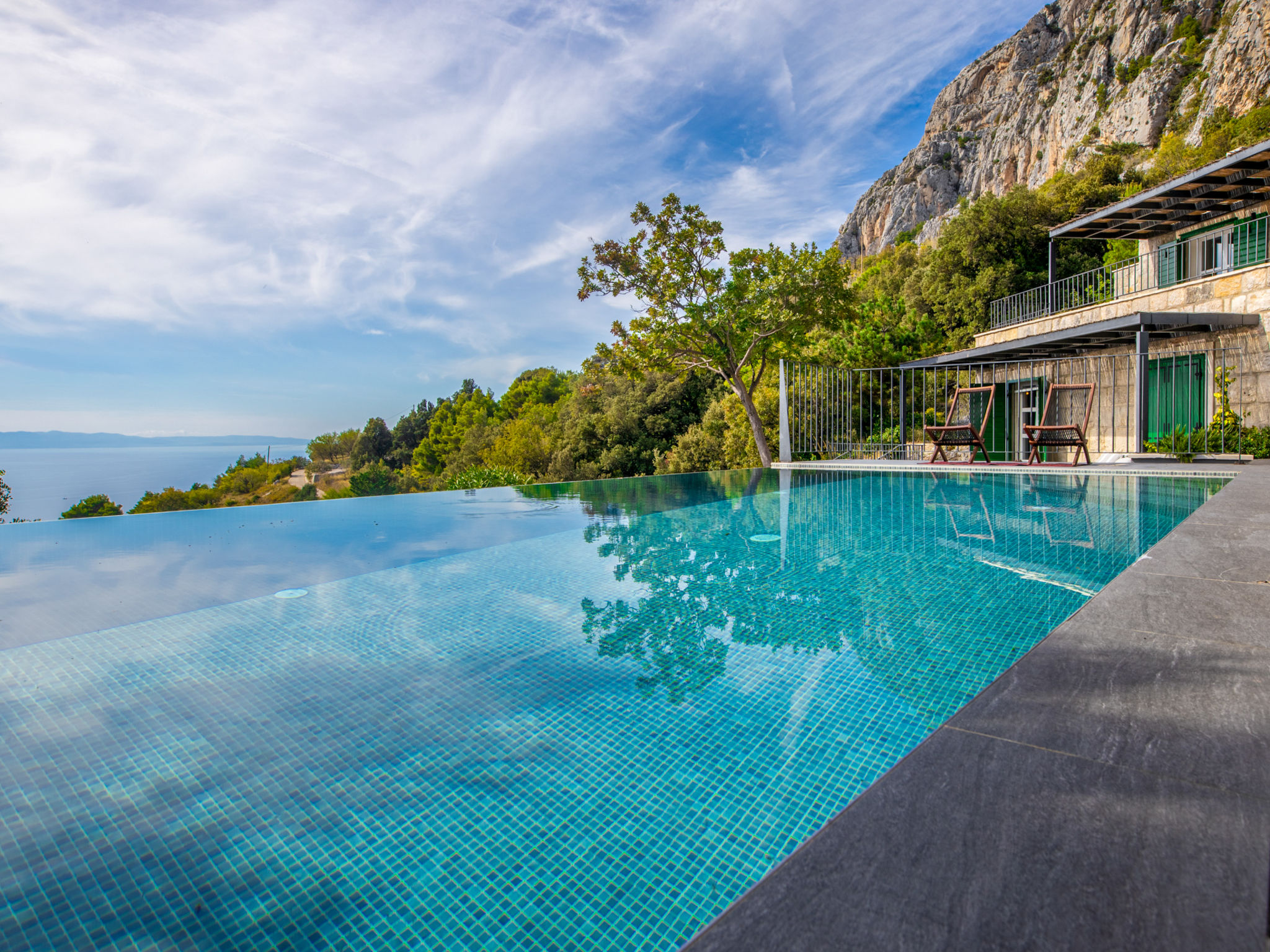 Kuca Kotisina Makarska: Luxury Three Bedroom Villa with Private Pool and Mountain Views in the Croatian Riviera