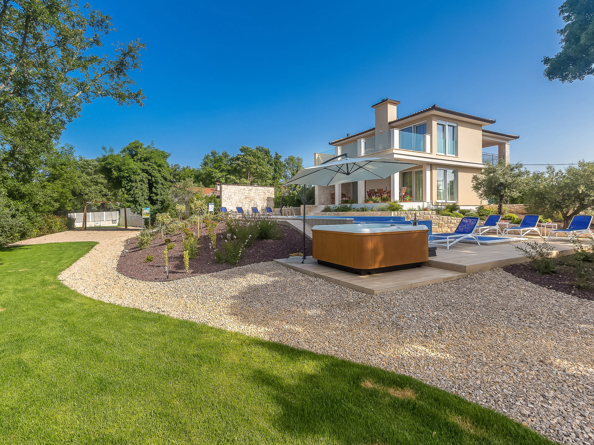 Kuća Ljutići Krk: Stunning 4-Bedroom Villa with Private Pool Sauna and Billiards in Malinska Croatia