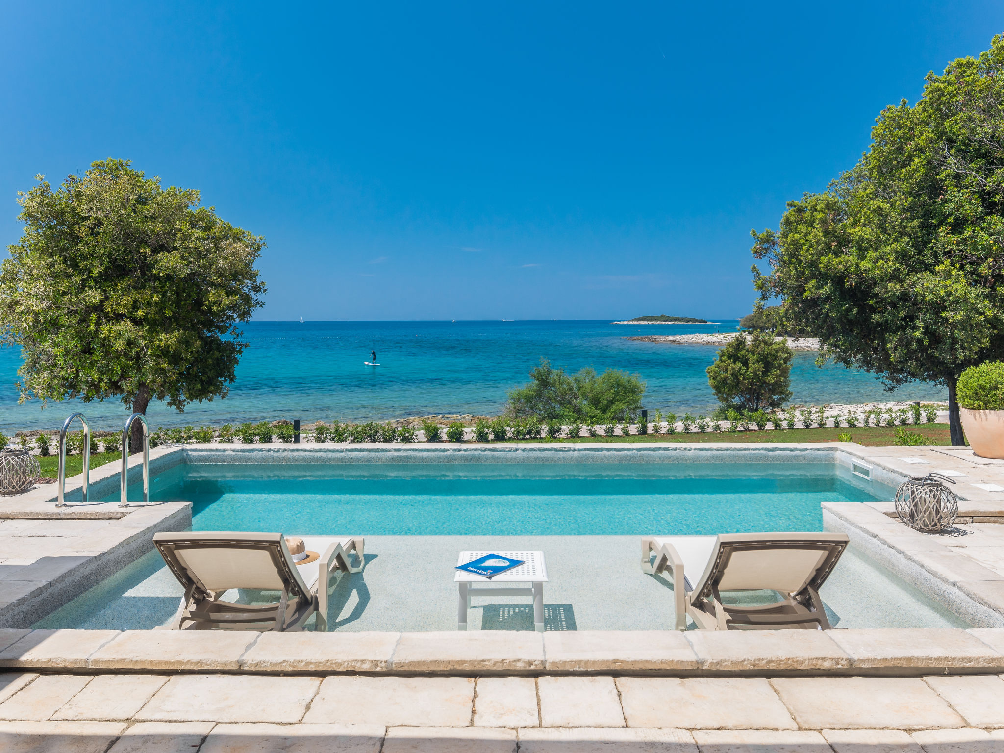Kuća Malvazija Rovinj: Contemporary 2-Bedroom Villa with Private Heated Pool and Sea Views in Croatian Resort