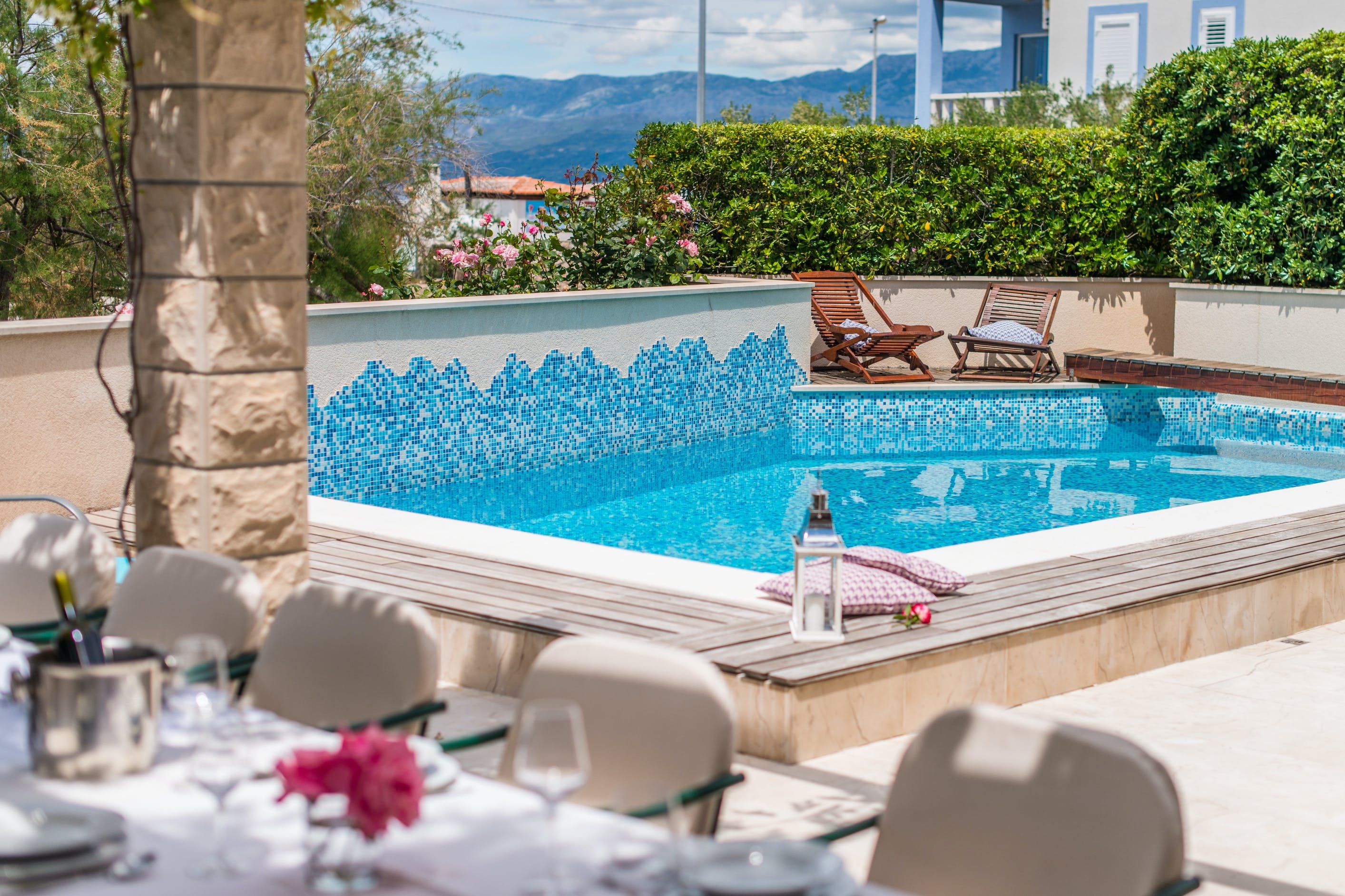 Kuća Marjan Split Split 32: Spacious 7-Bedroom Apartment with Pool, Split