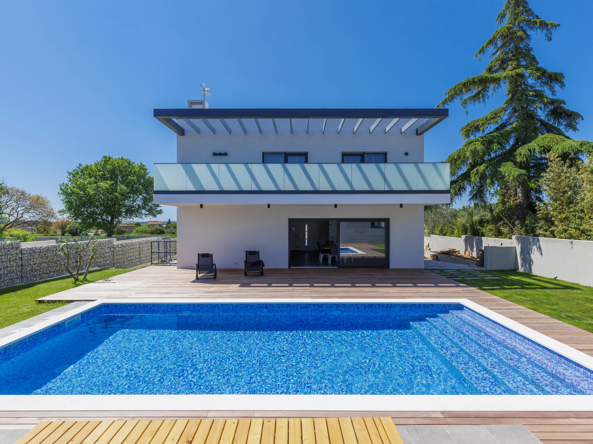 Kuća Motovun Pula: Modern 4-Bedroom Family Villa with Private Pool and Garden in Istrian Countryside