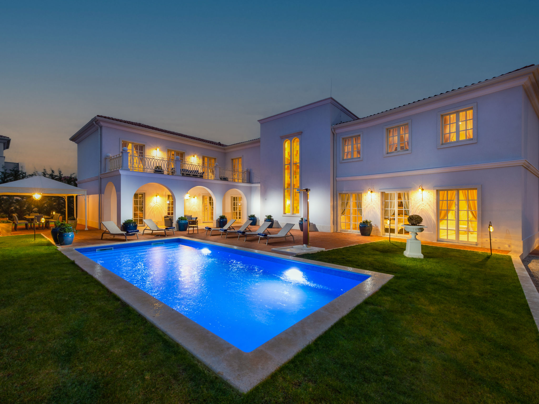 Kuća Nevija Poreč: Luxury Four Bedroom Villa with Heated Pool and Sea Views in Istria Croatia