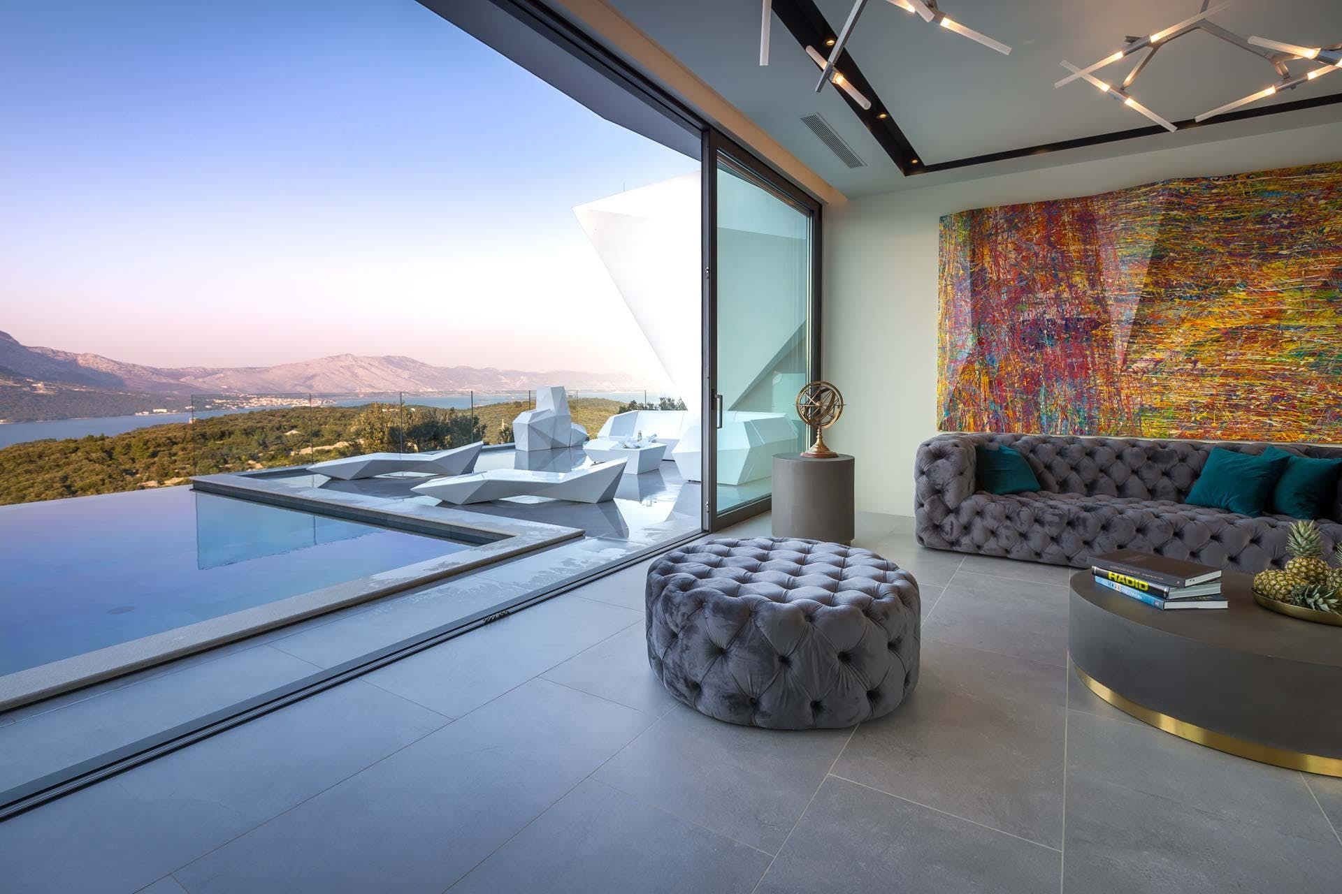 Kuća Plavac Korčula: Stunning 5-Bedroom Apartment with Infinity Pool and Seaview, Dubrovnik-Neretva