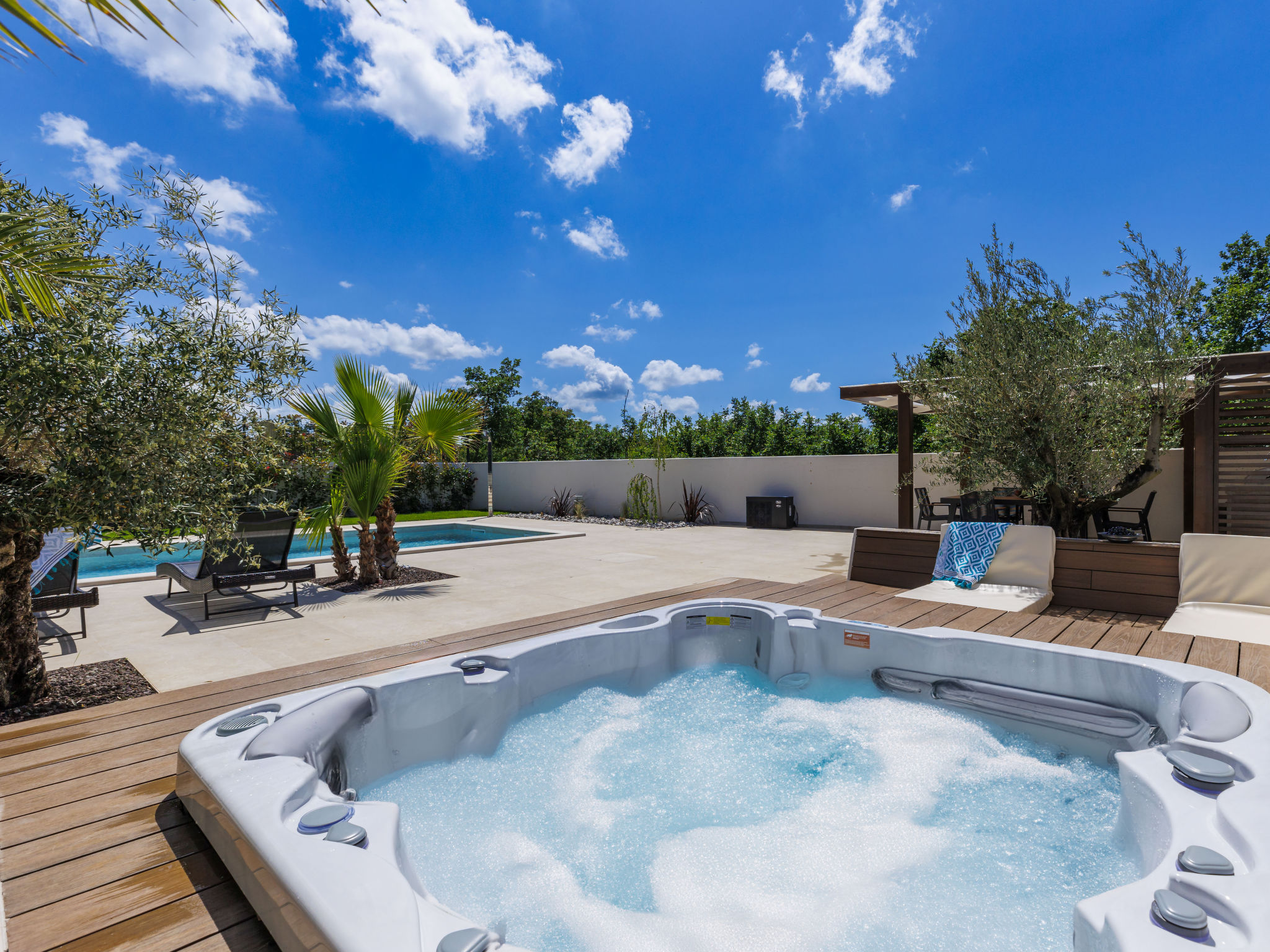 Kuća Vranići Poreč: Modern 3-Bedroom Villa with Heated Pool and Wellness Facilities near Historic Istria Coast