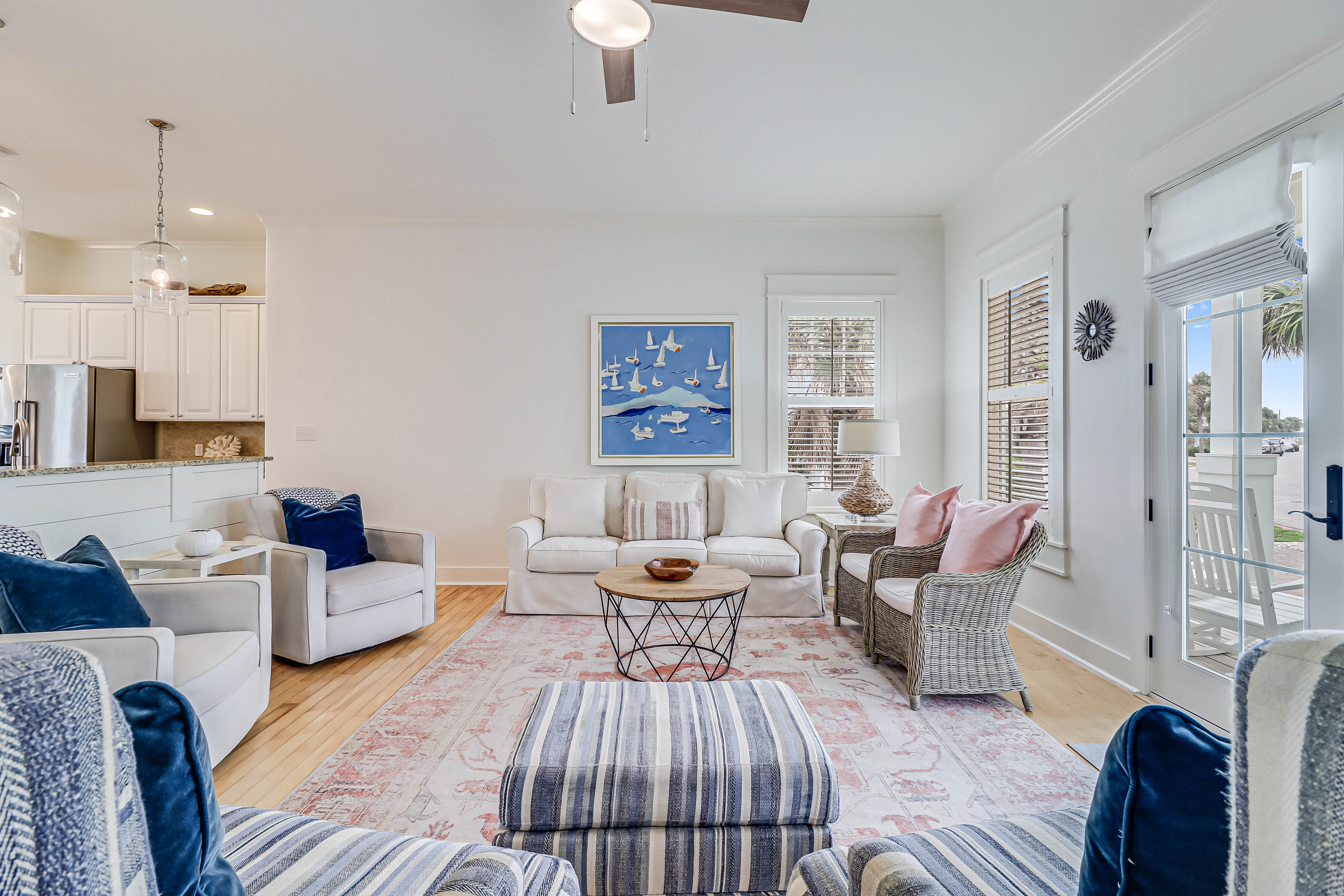 Manor Anacua Corpus: Luxury 4-Bedroom Villa with Pool and Lake Views, Nueces County