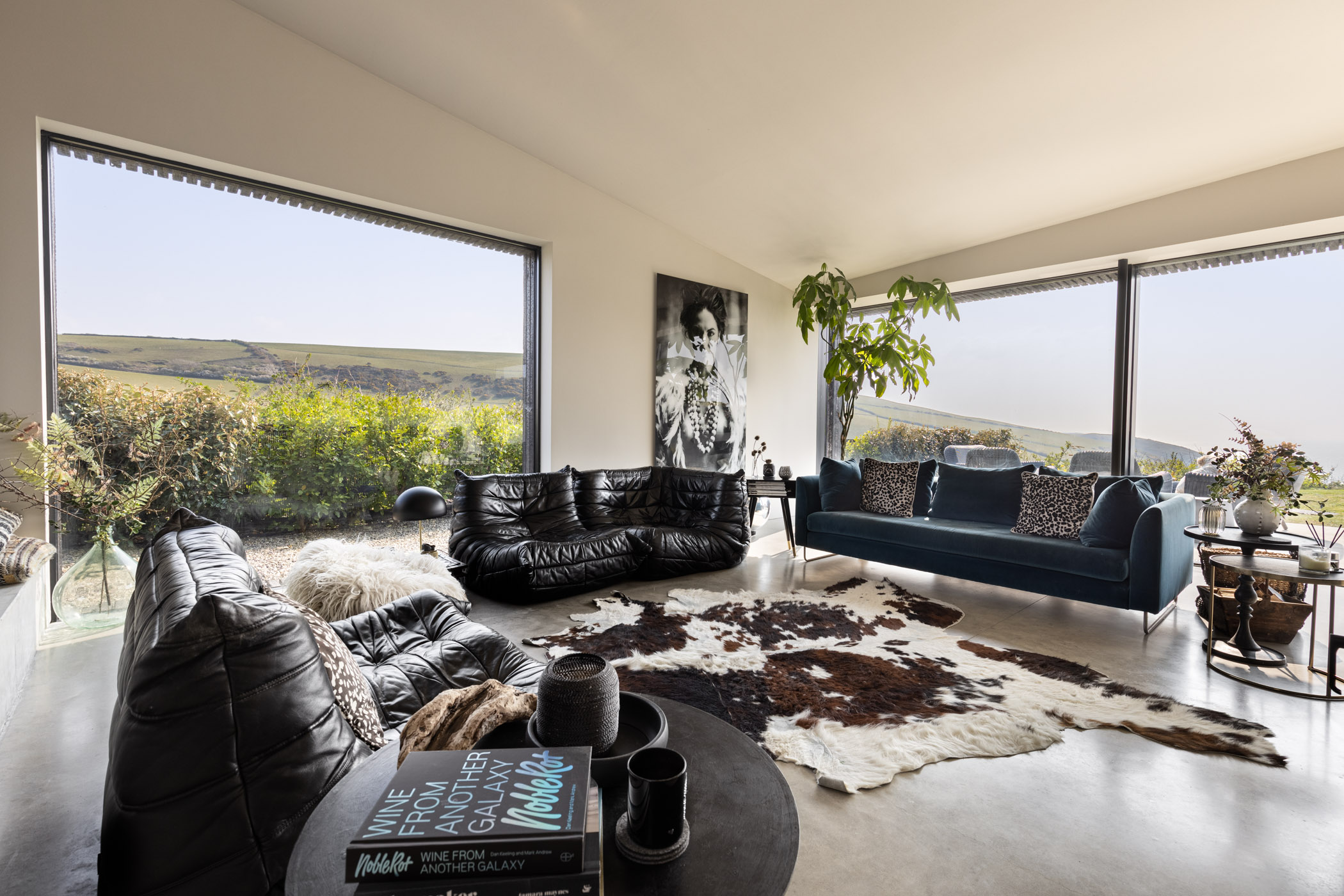 Manor Baggy Woolacombe: Elegant 4-Bedroom Villa with Seaview and Hot Tub, Woolacombe