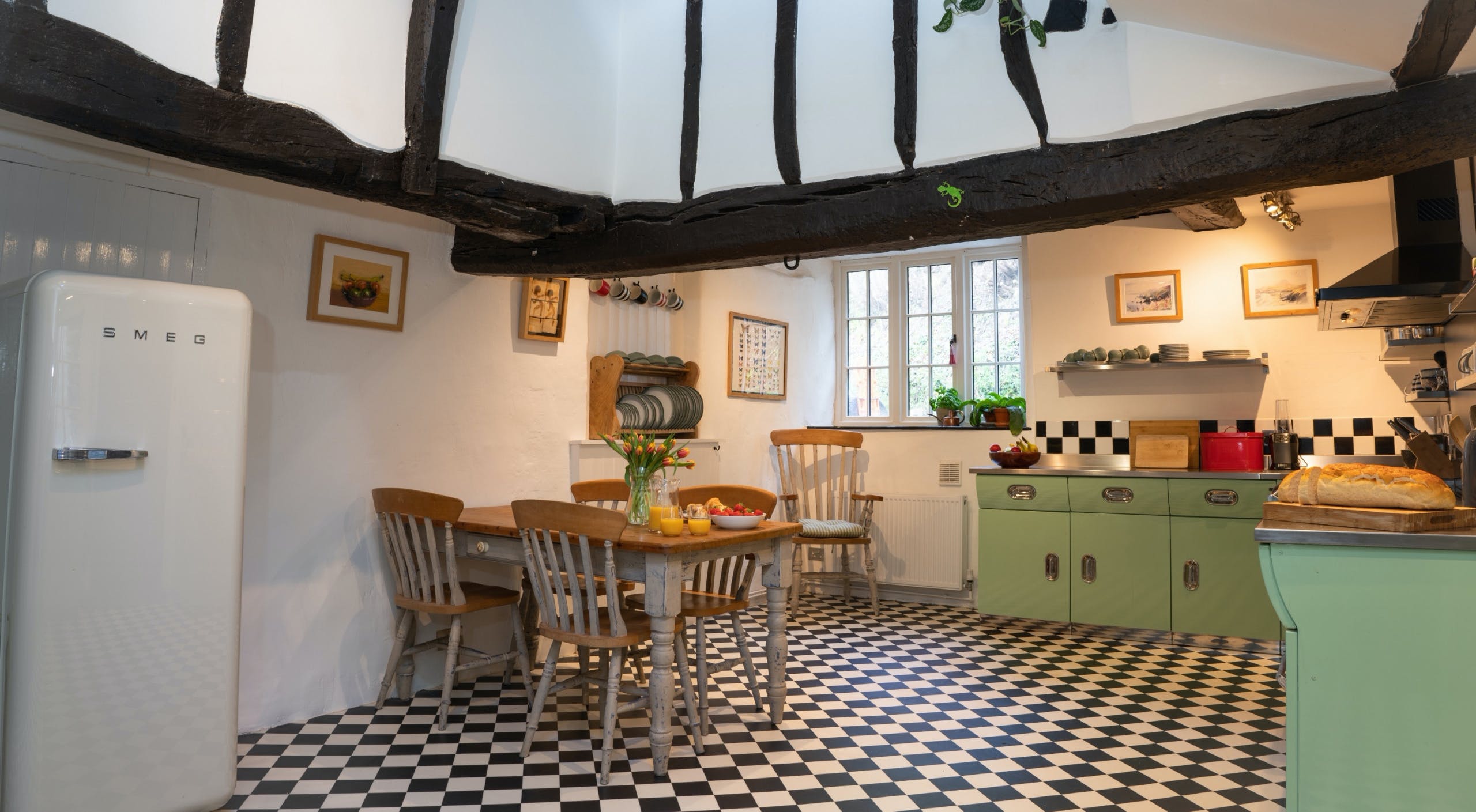 Manor Dartmoor Devon: Luxury 4-Bedroom Apartment with Historic Charm, Devon