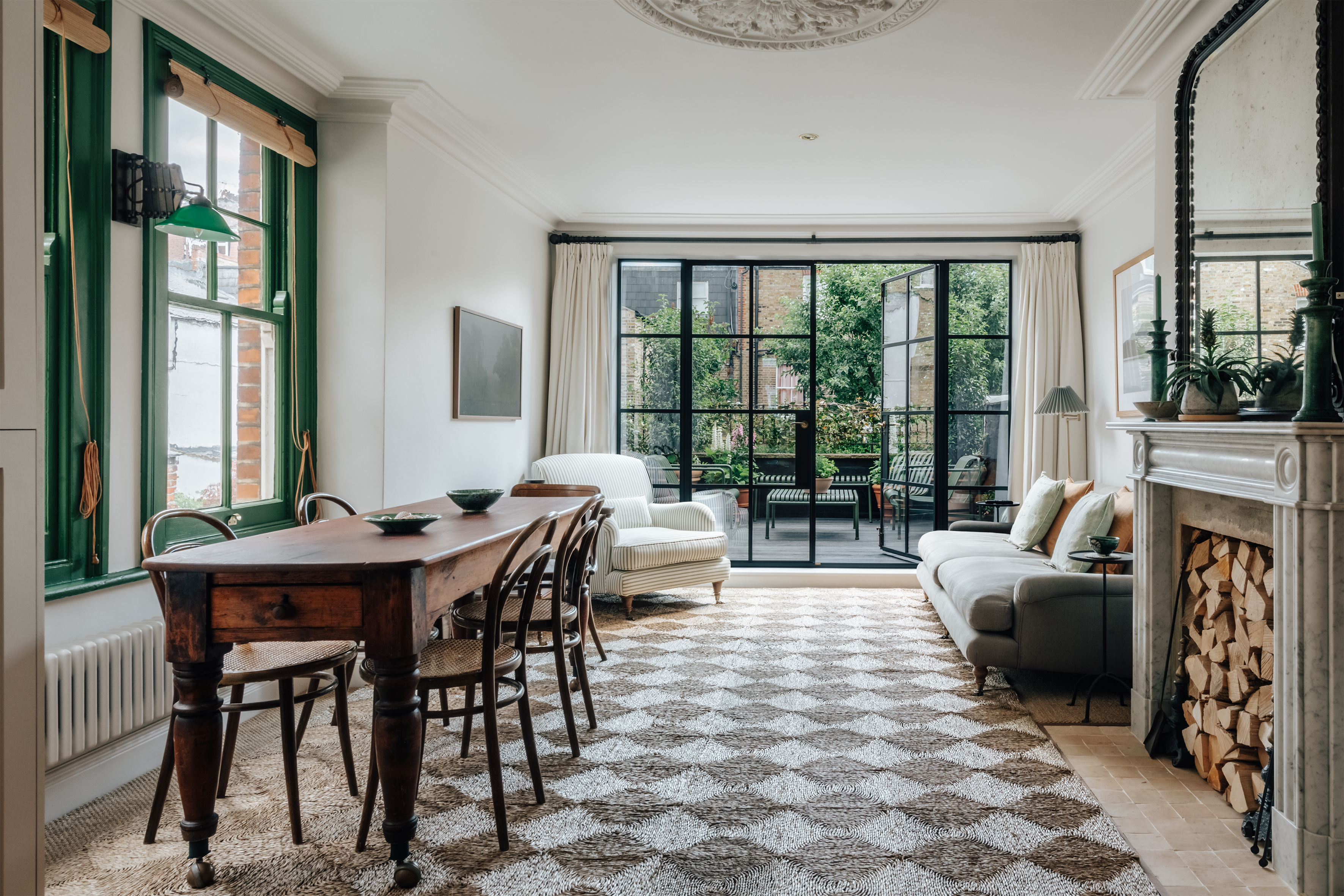 Manor Lavender Battersea: Stylish 2-Bedroom Apartment with Hot Tub, Battersea