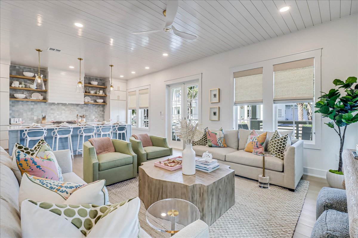 Manor Padre Nueces Texas 3: Luxury 6-Bedroom Villa with Seaviews and Pool, Nueces County