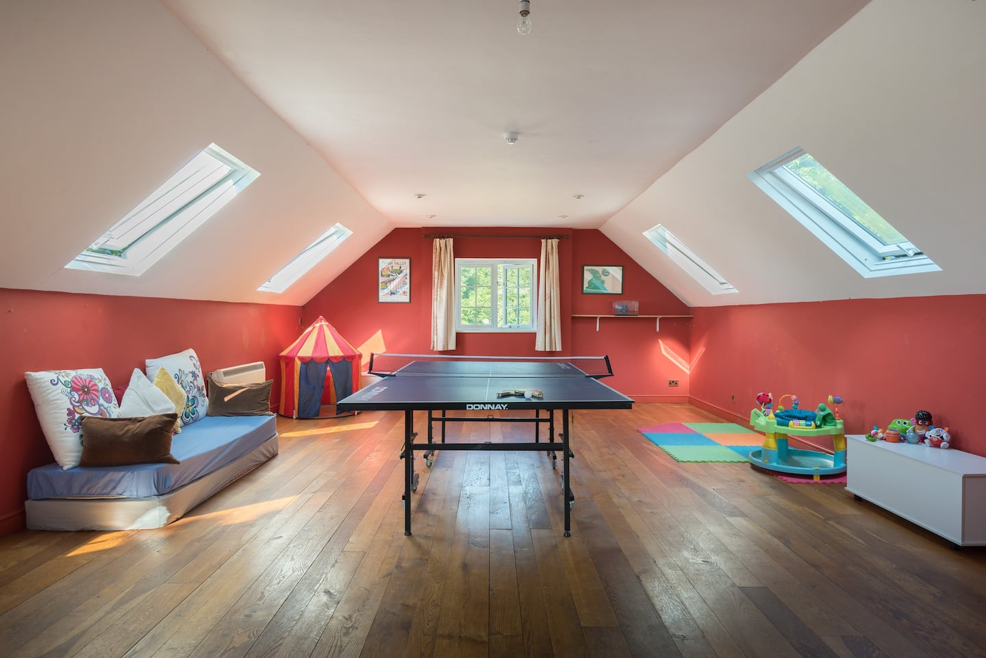 Manor Tamar Cornwall: Spacious 6-Bedroom Cottage with Hot Tub and Sea Views, Tamar Valley