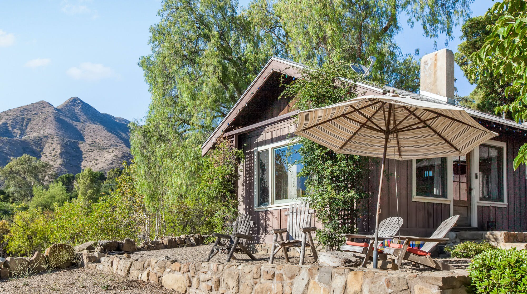 Manor Topa Topa Ojai: Charming 3-Bedroom Holiday Lodge with Pool, Ojai