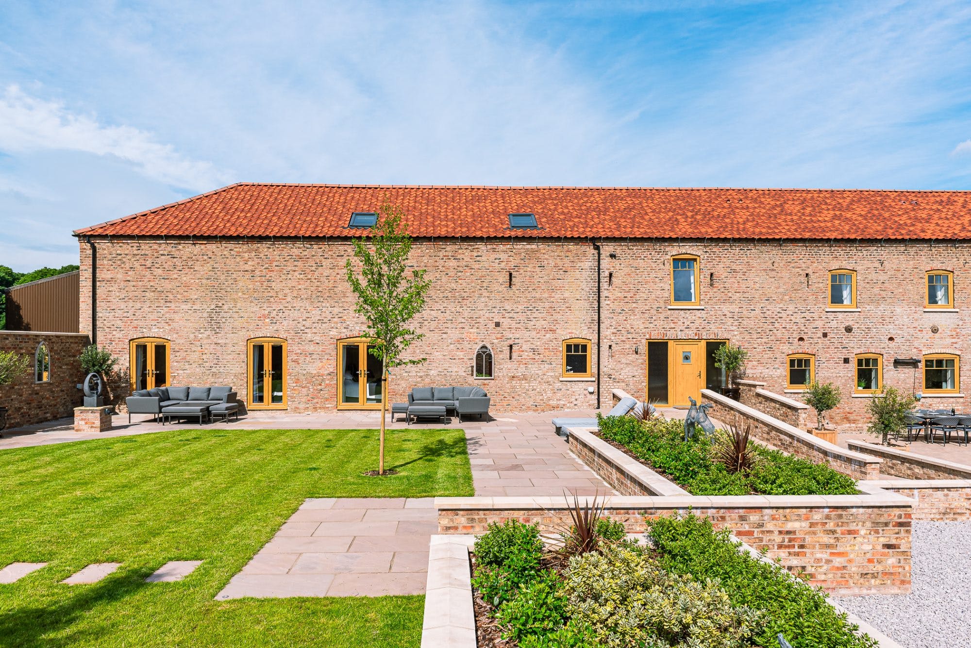 Manor Woldgate Kilham: Spacious 8-Bedroom House with Hot Tub, East Riding of Yorkshire