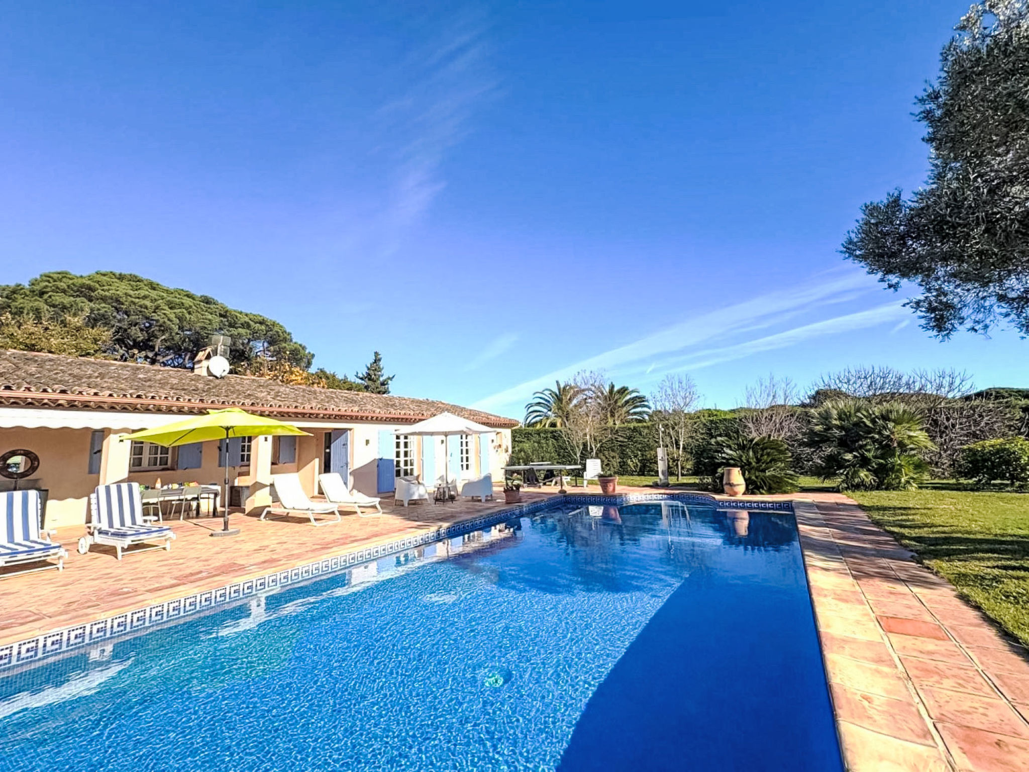 Mas Caprice Ramatuelle: Exclusive 2-Bedroom Villa with Private Pool Near Saint-Tropez and Pampelonne Beach