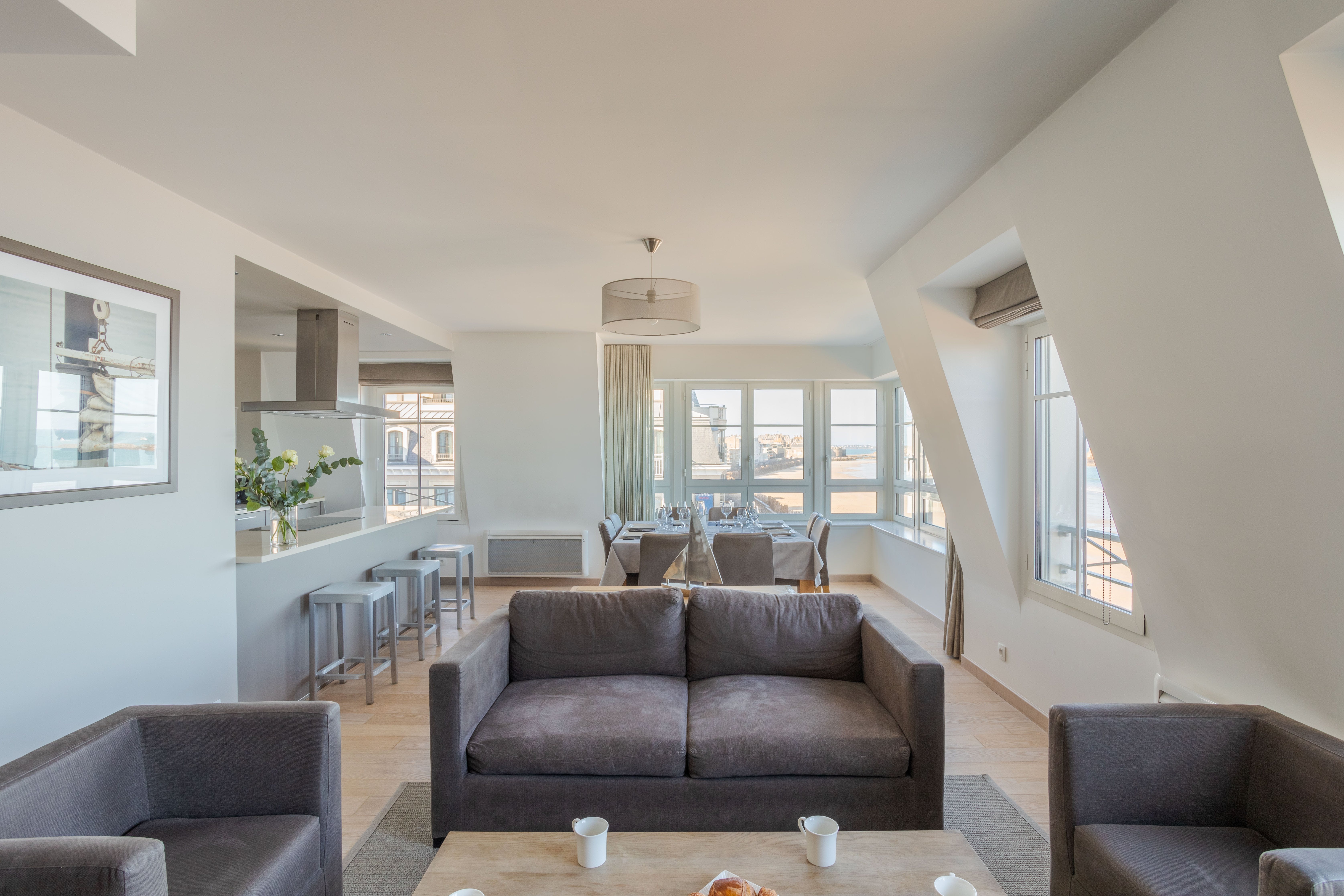 Mas Émeraude Saint-Malo: Stunning 3-Bedroom Apartment with Seaviews, Paris