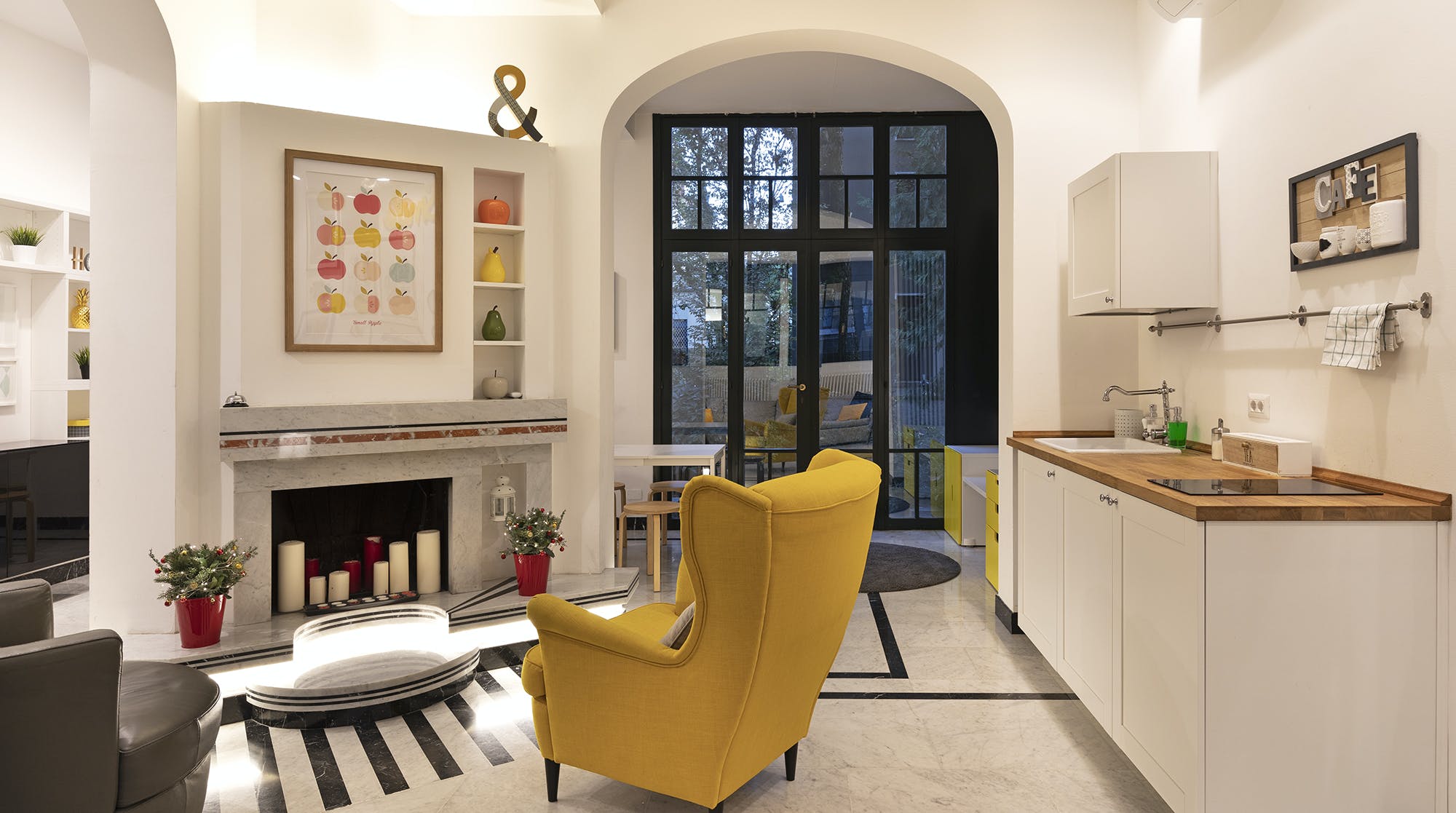 Palazzo Fiera TreTorri: Spacious 5-Bedroom Apartment with Family-Friendly Features, Tre Torri